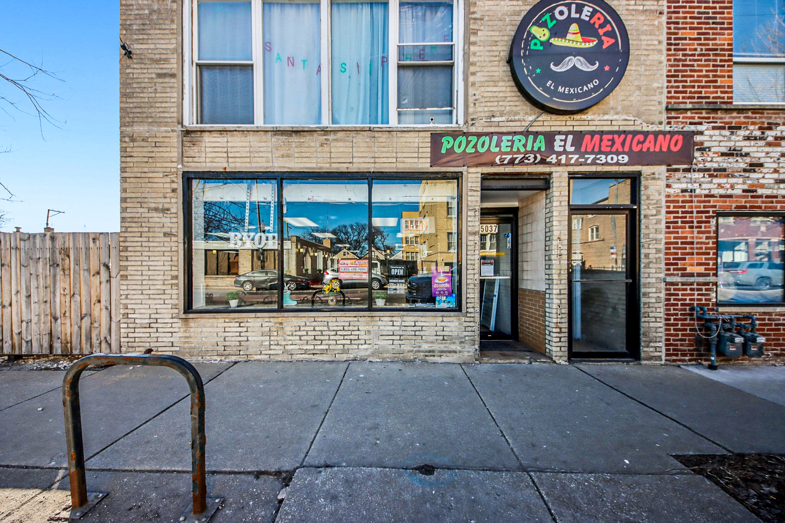 5037-39 W Diversey Avenue