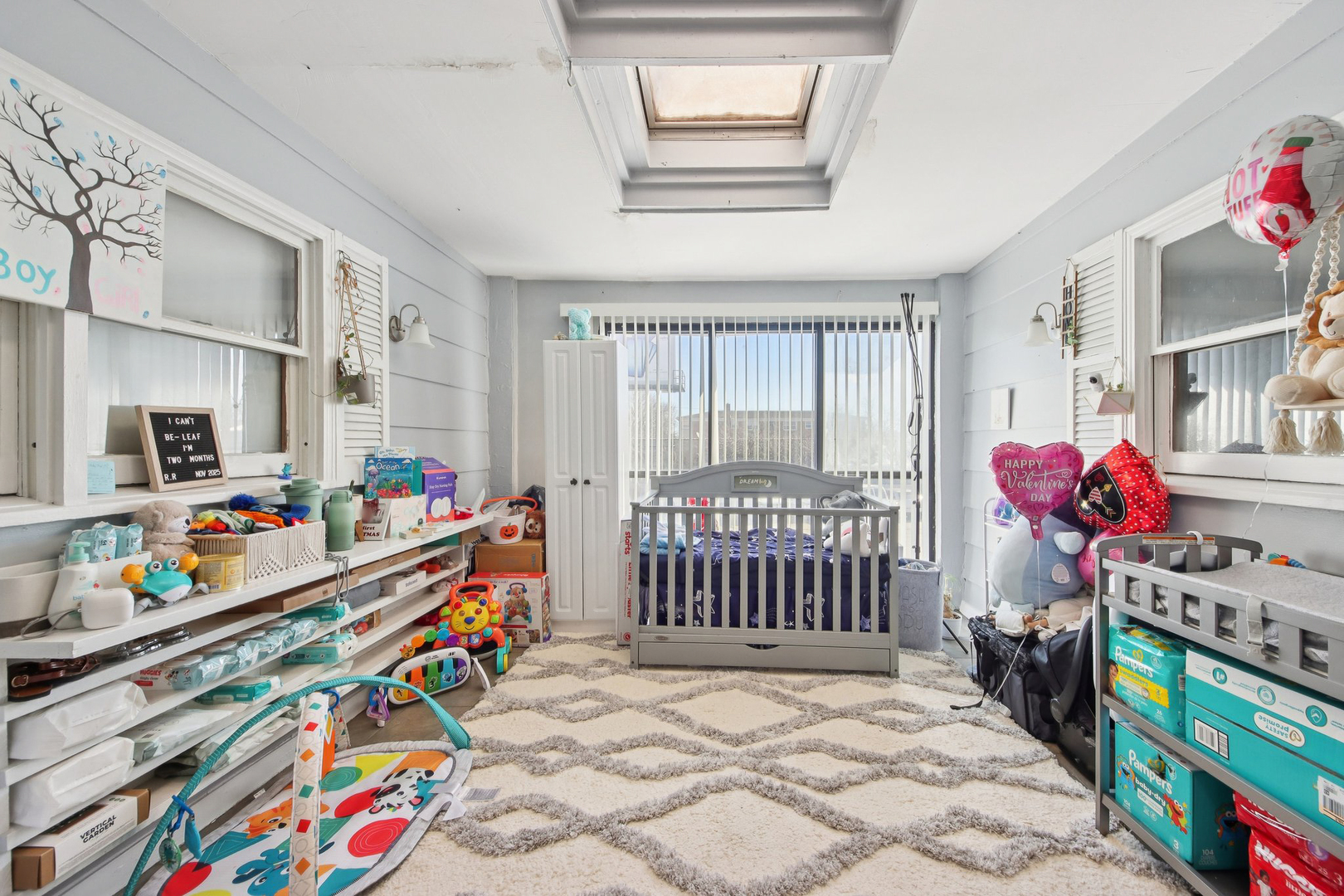 5037 W Diversey Avenue