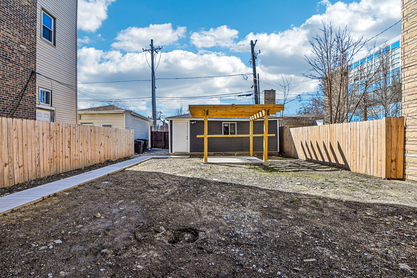 1622 S Central Park Avenue