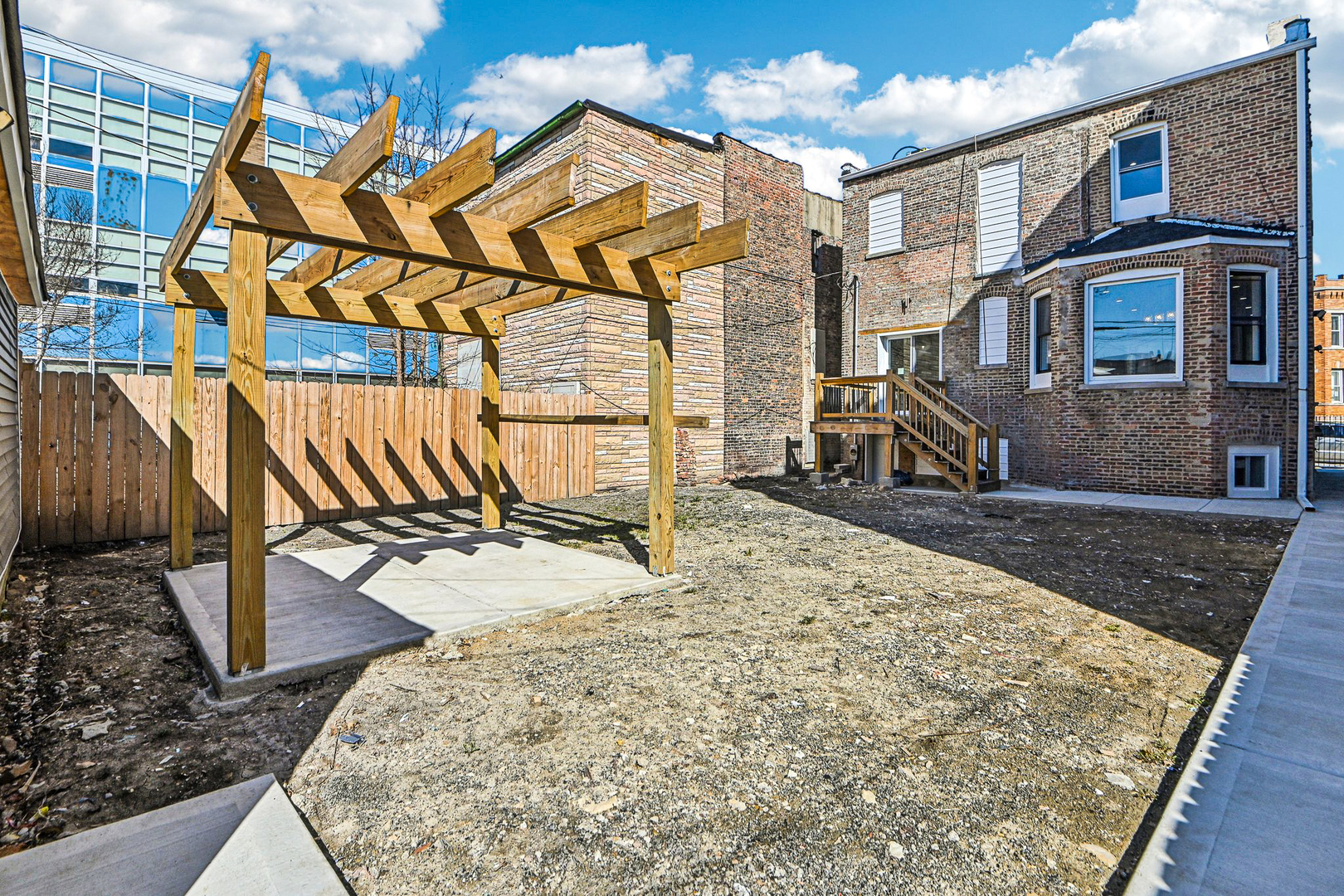 1622 S Central Park Avenue