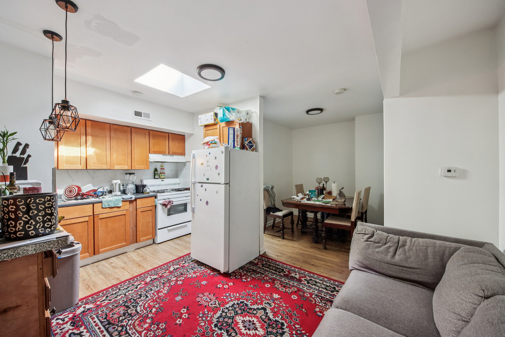 5039 W Diversey Avenue