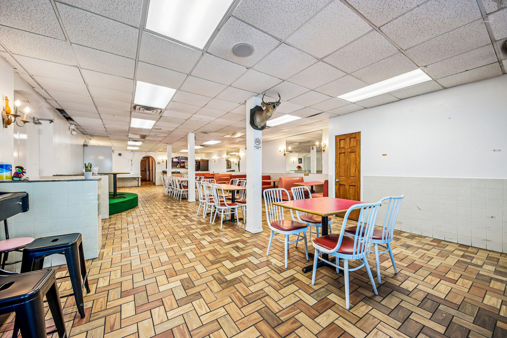 5039 W Diversey Avenue