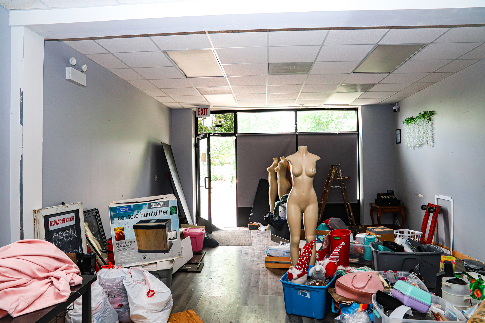 2418 W CERMAK Road Unit: A