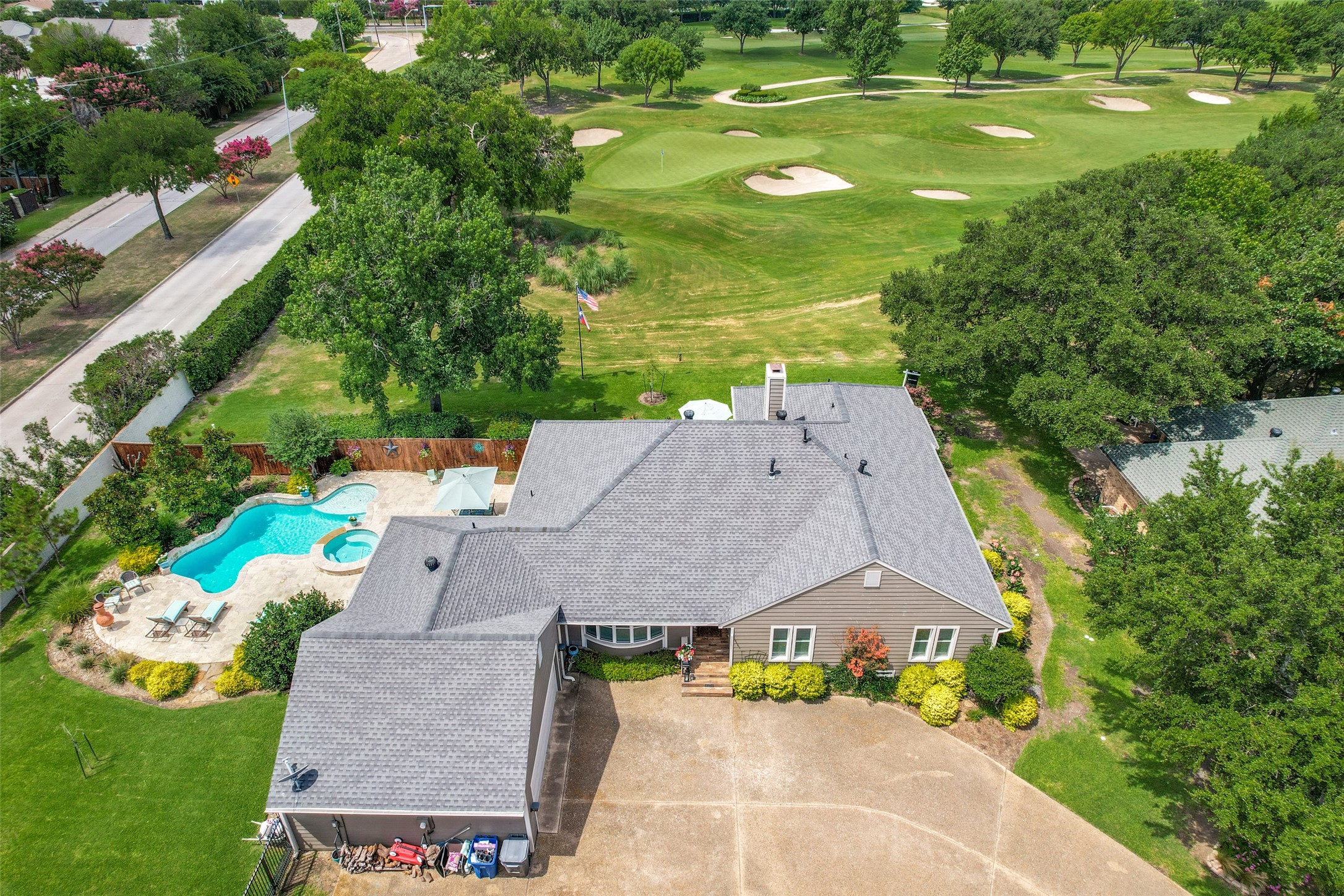 4124 Fairlakes Court