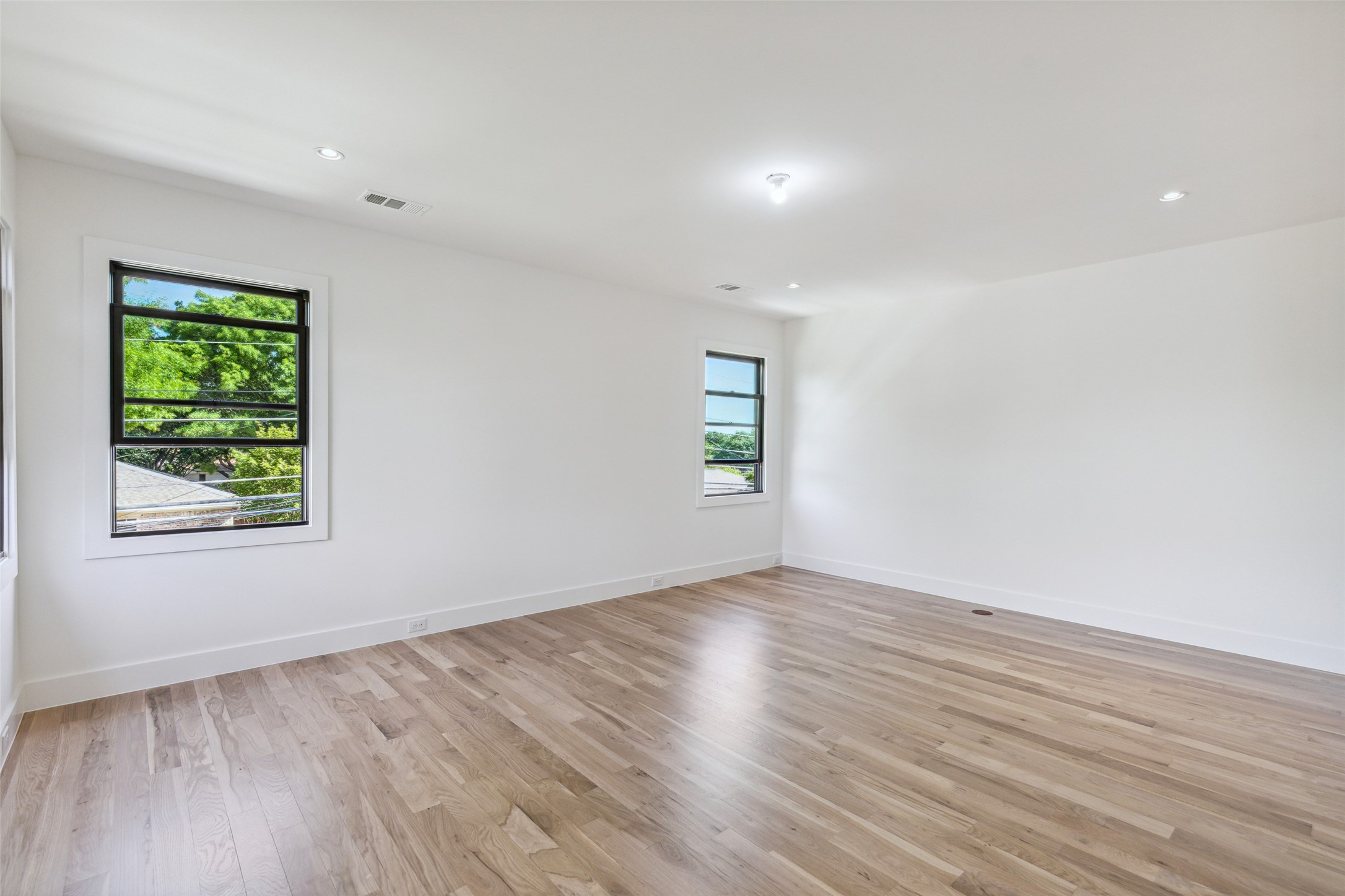 6517 Sondra Drive