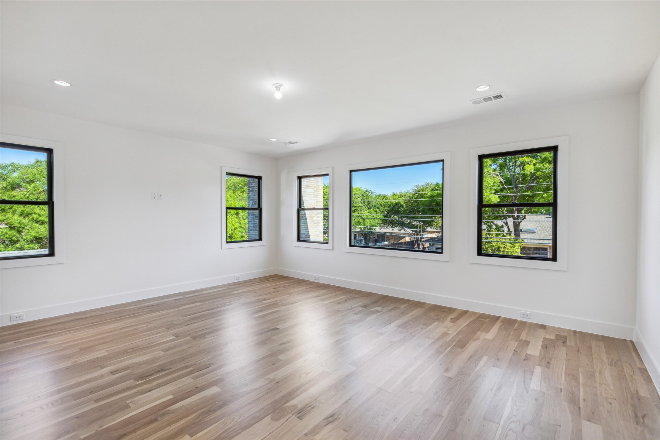 6517 Sondra Drive