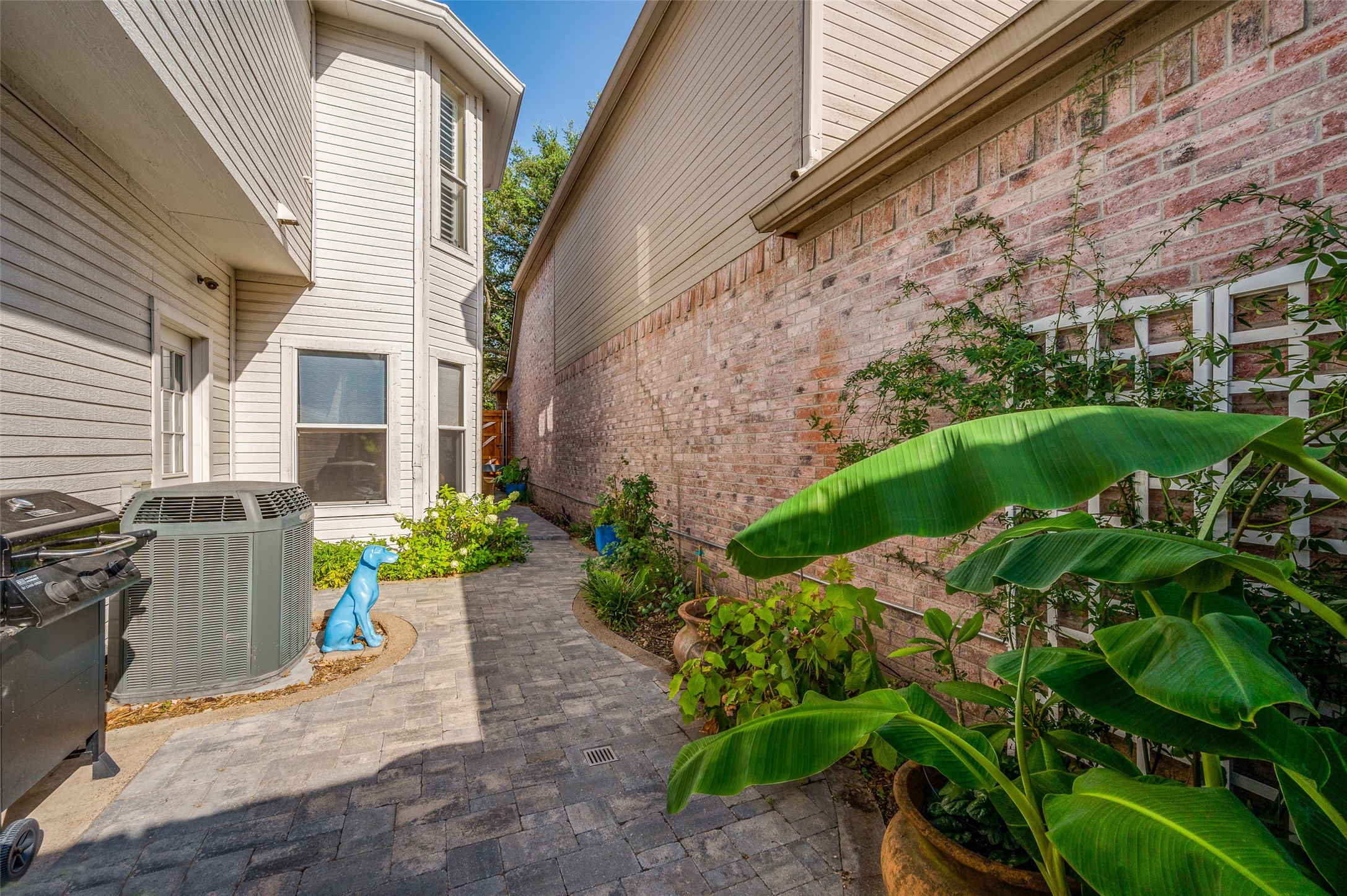 18031 Windflower Way