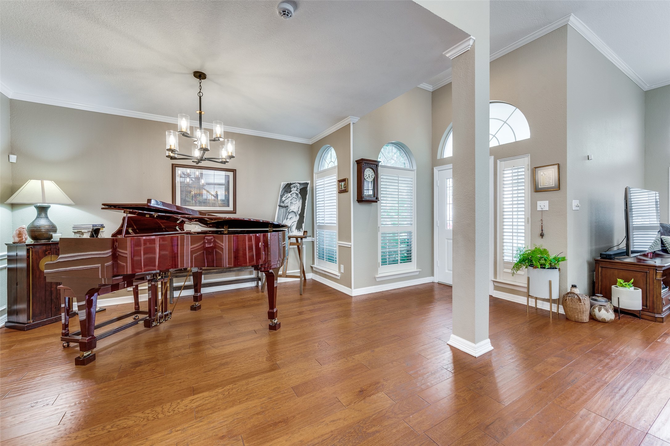 18031 Windflower Way