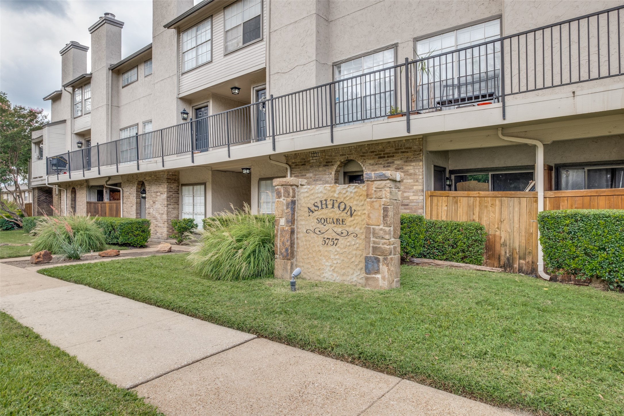 5757 Martel Avenue A12