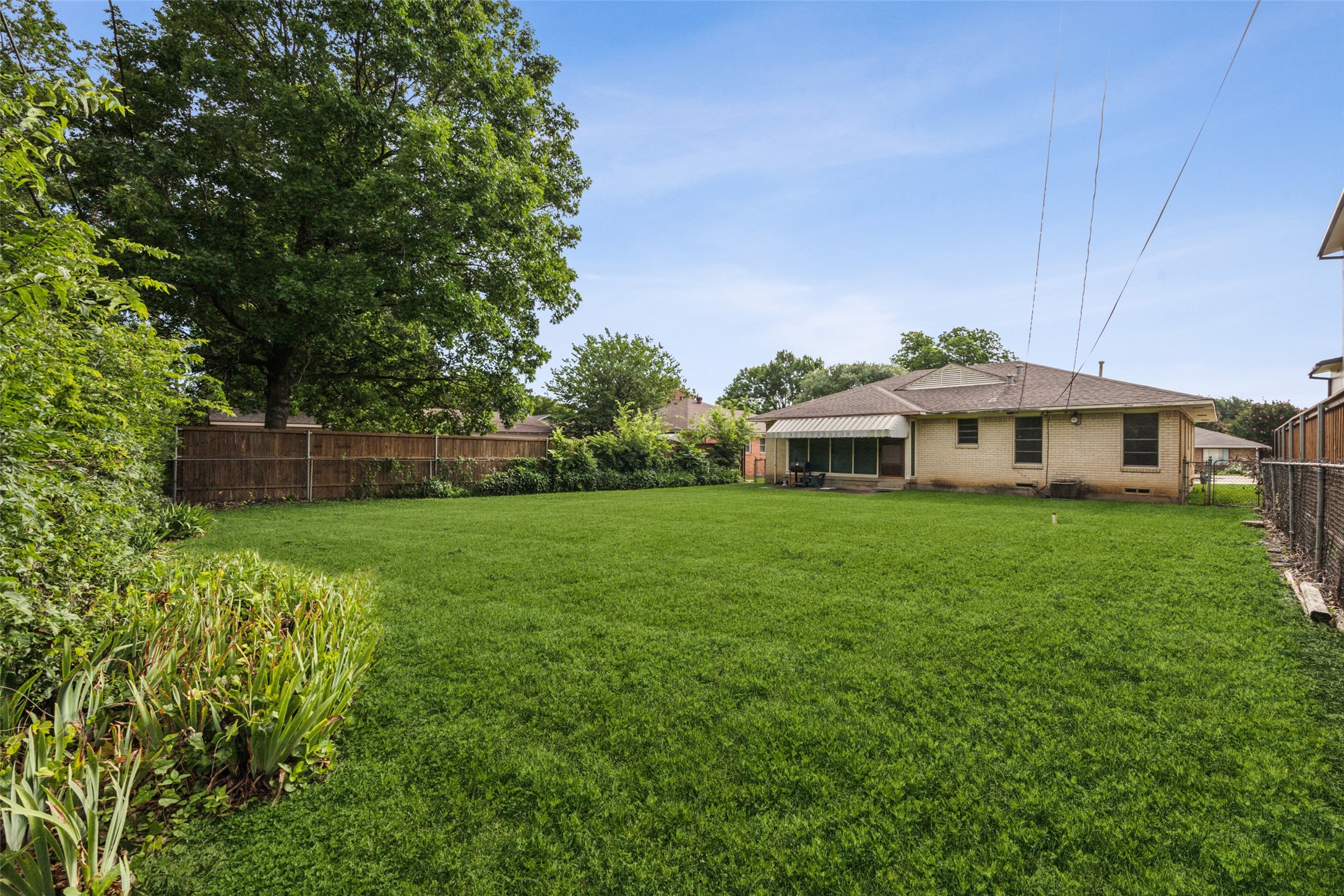 4237 Skillman Street