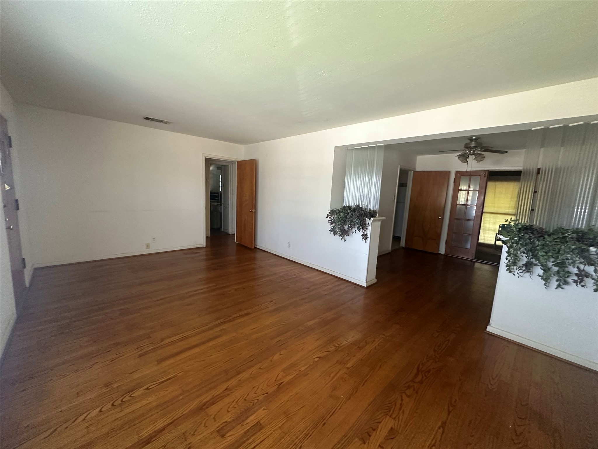 4237 Skillman Street