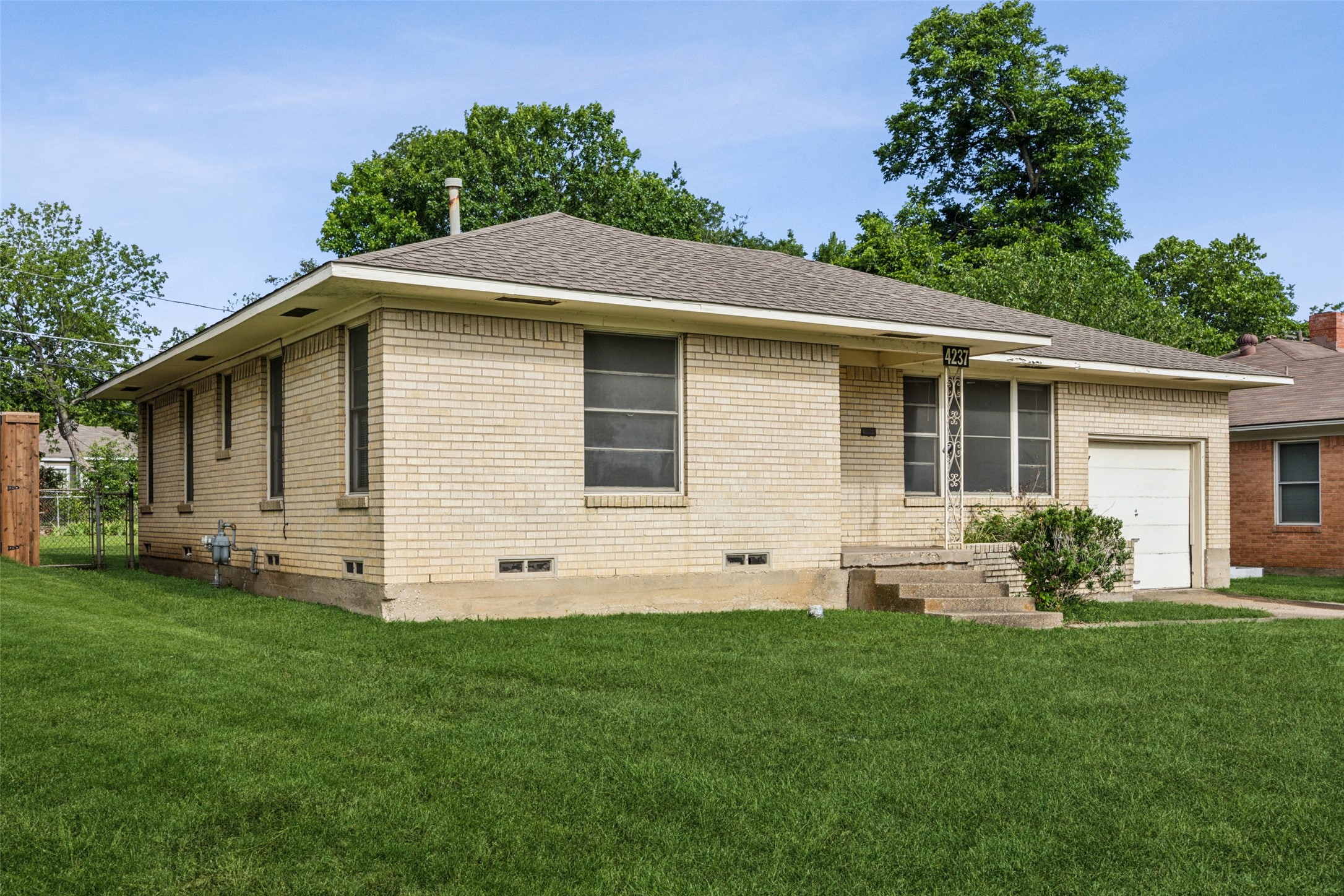 4237 Skillman Street