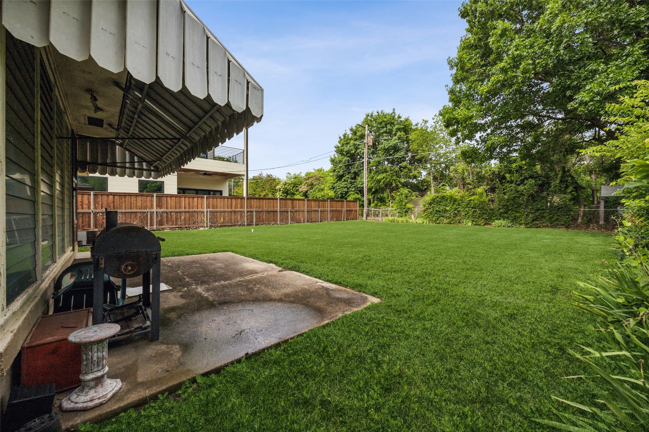 4237 Skillman Street