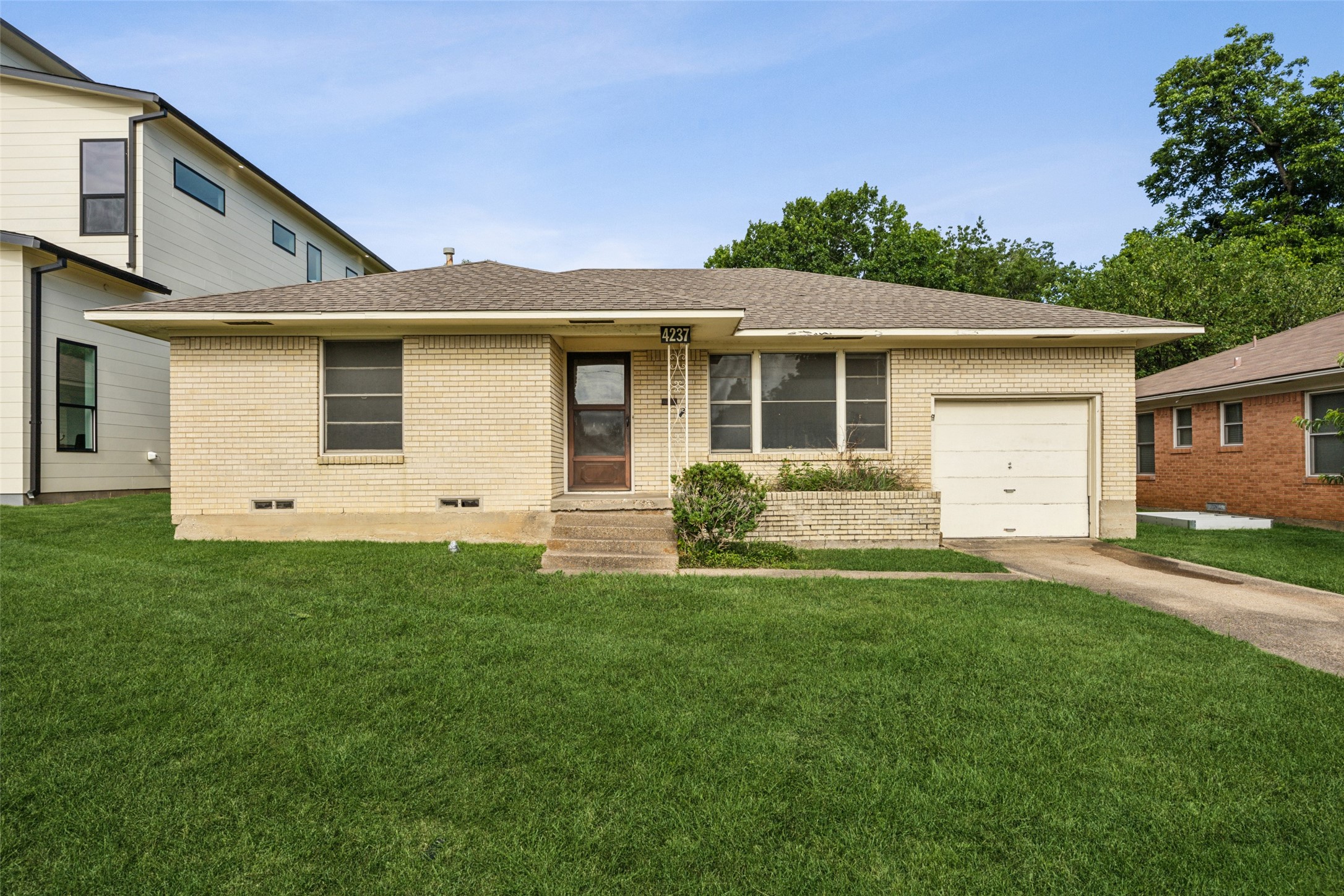 4237 Skillman Street