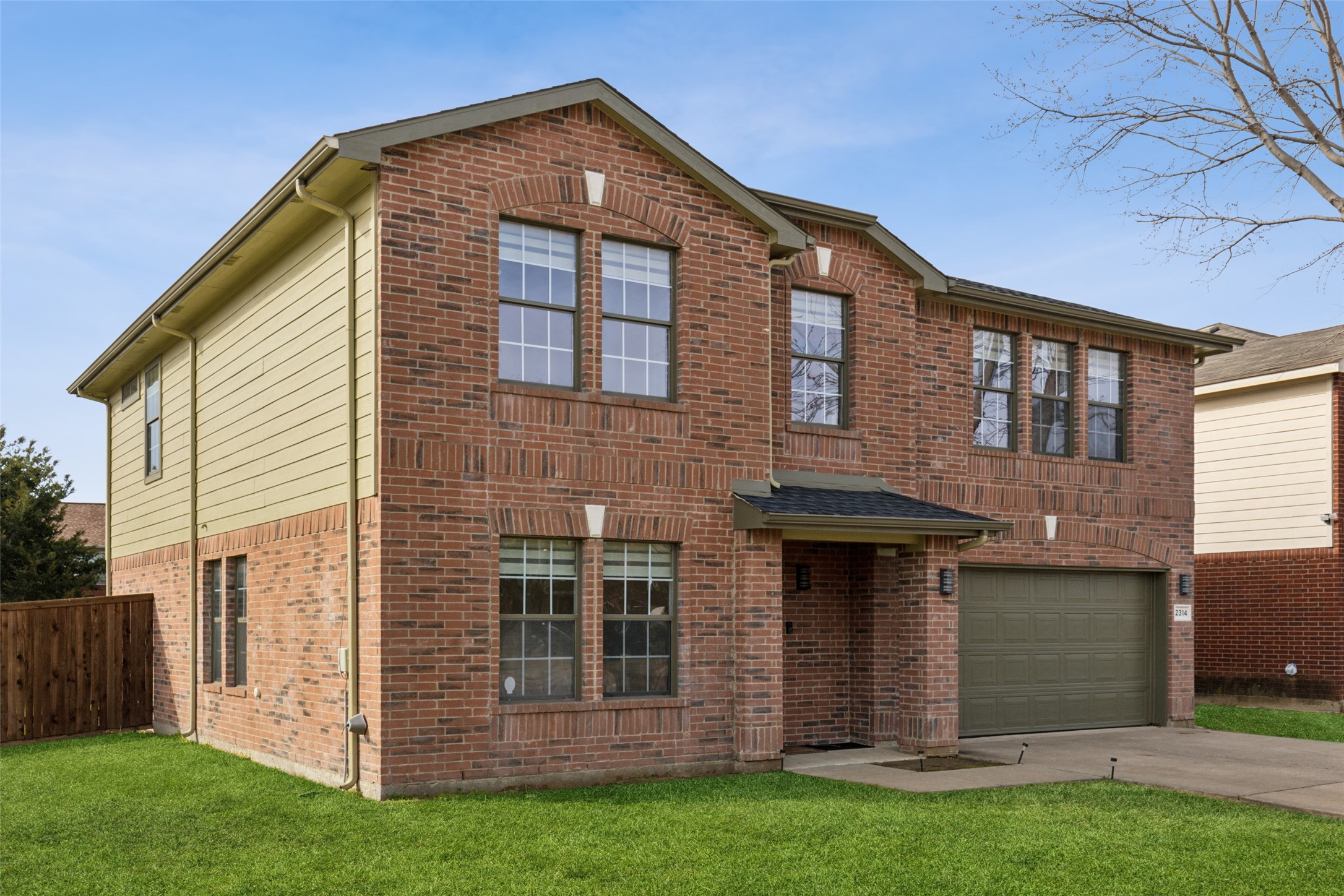 2314 Chinkapin Way