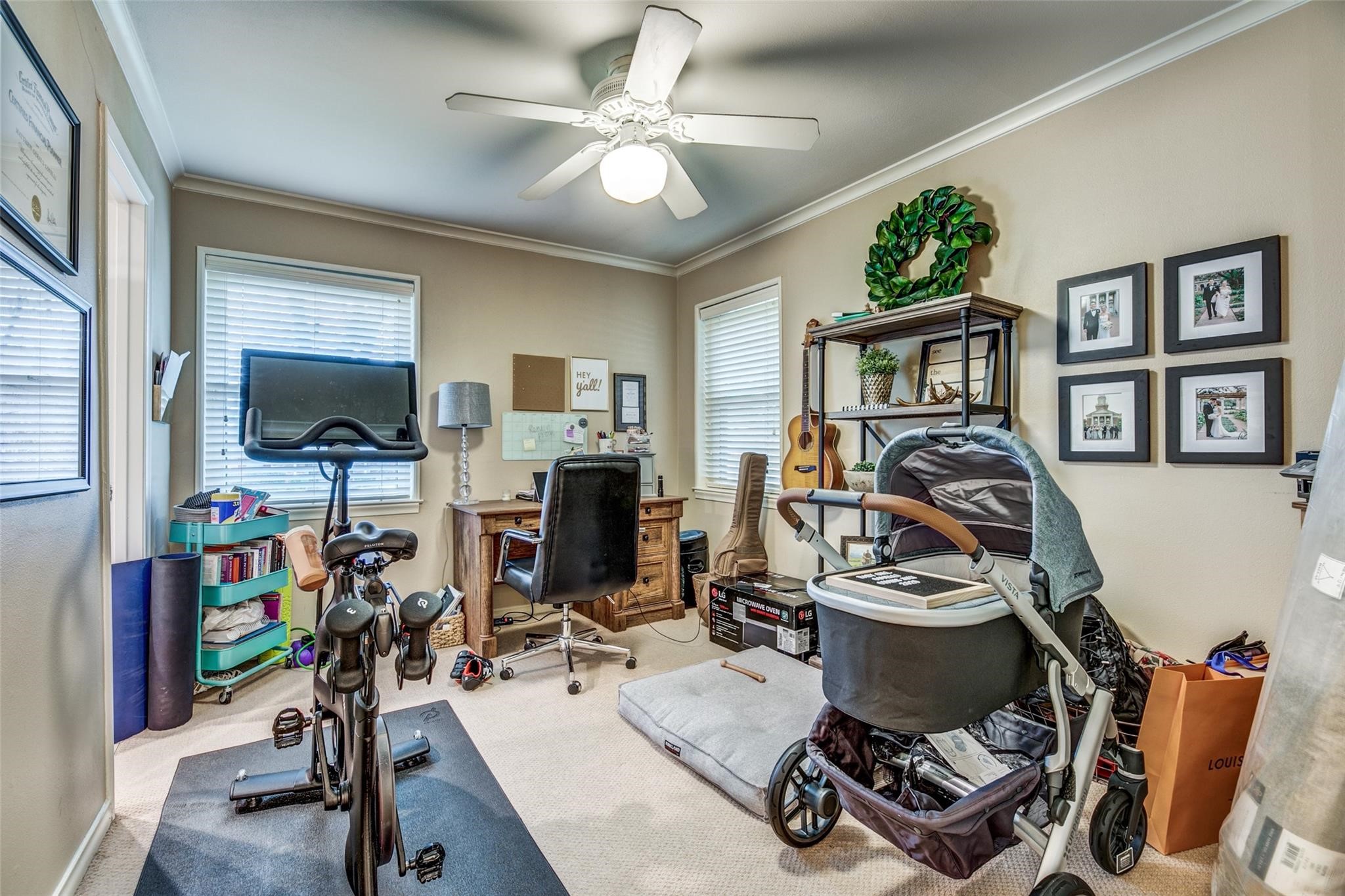 9921 Windlake Circle