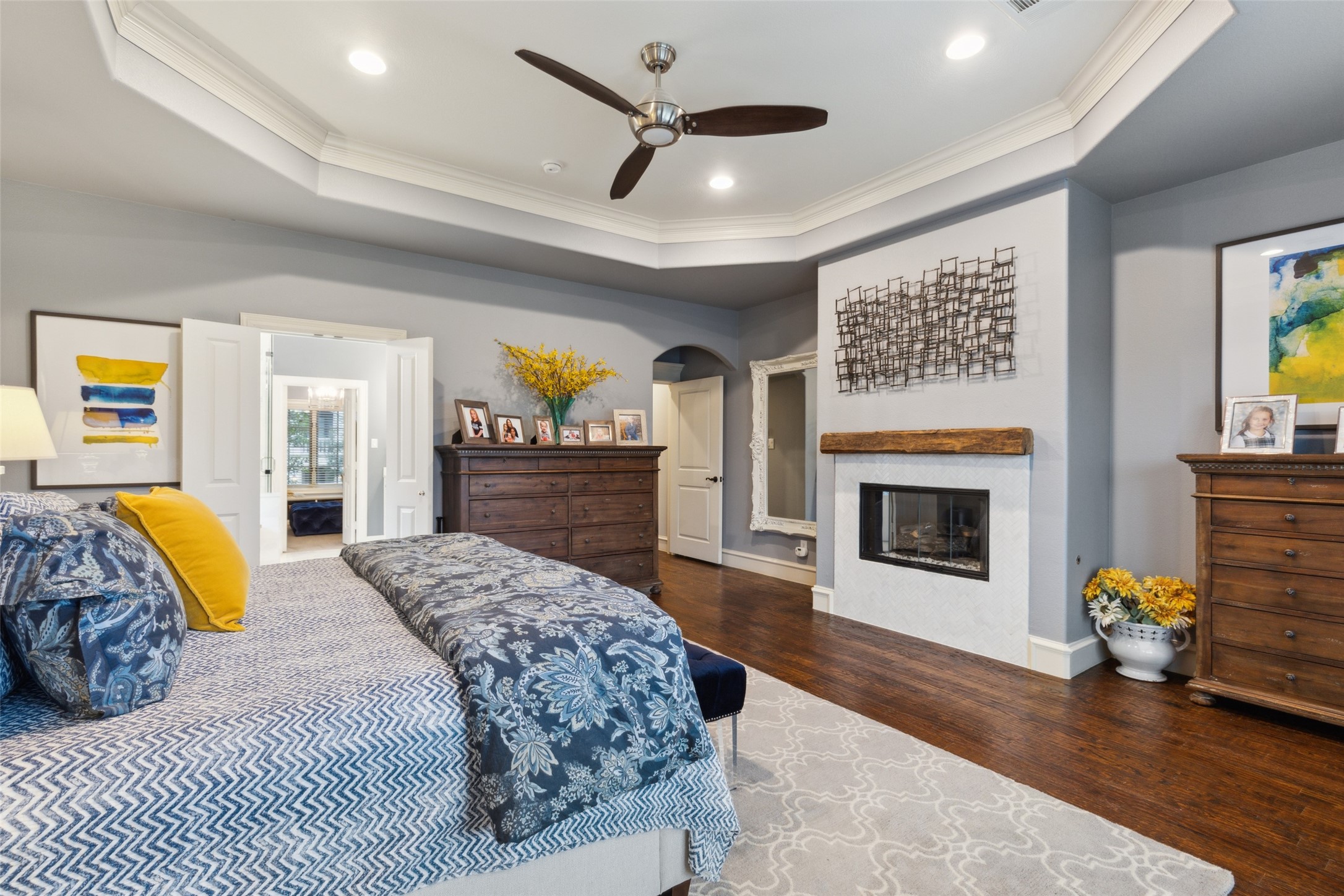 6723 Sondra Drive
