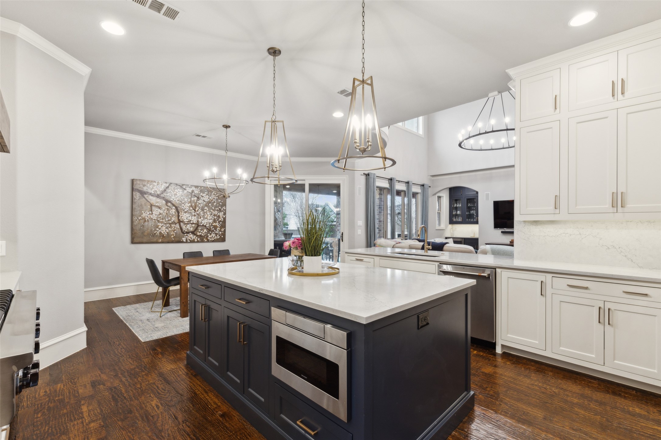 6723 Sondra Drive