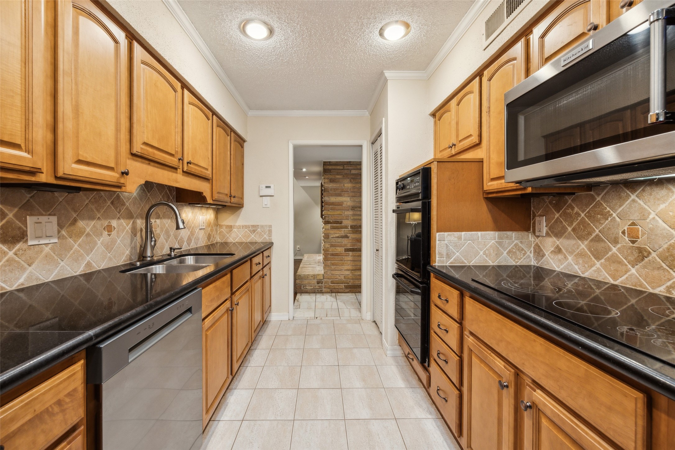 12312 Cox Lane