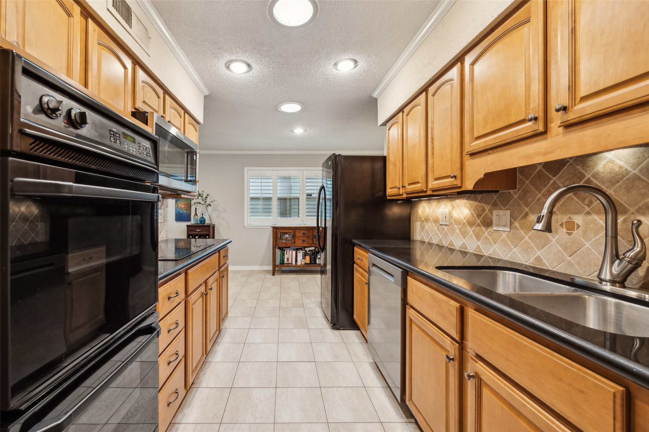 12312 Cox Lane