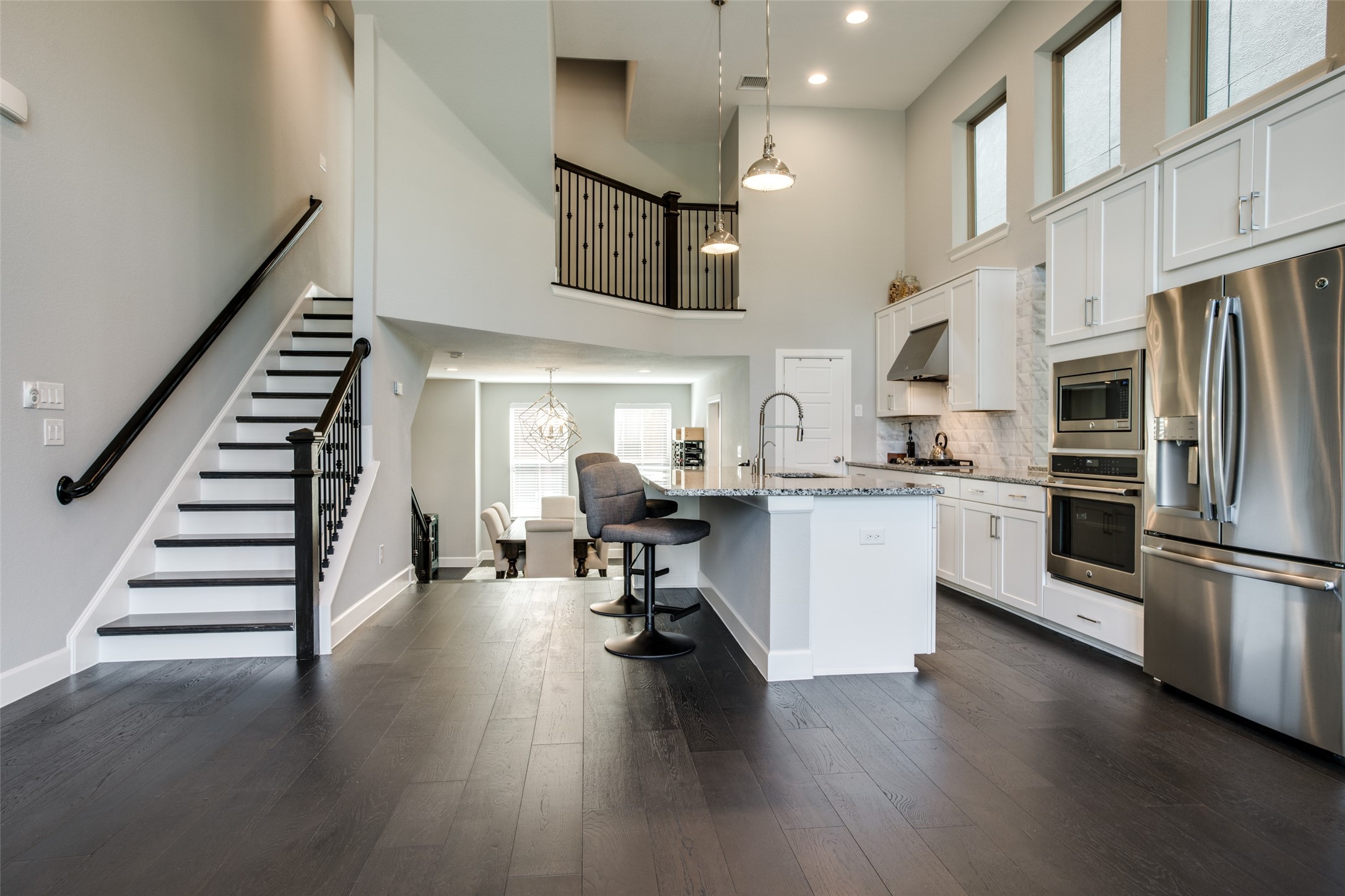 1348 Arch Place
