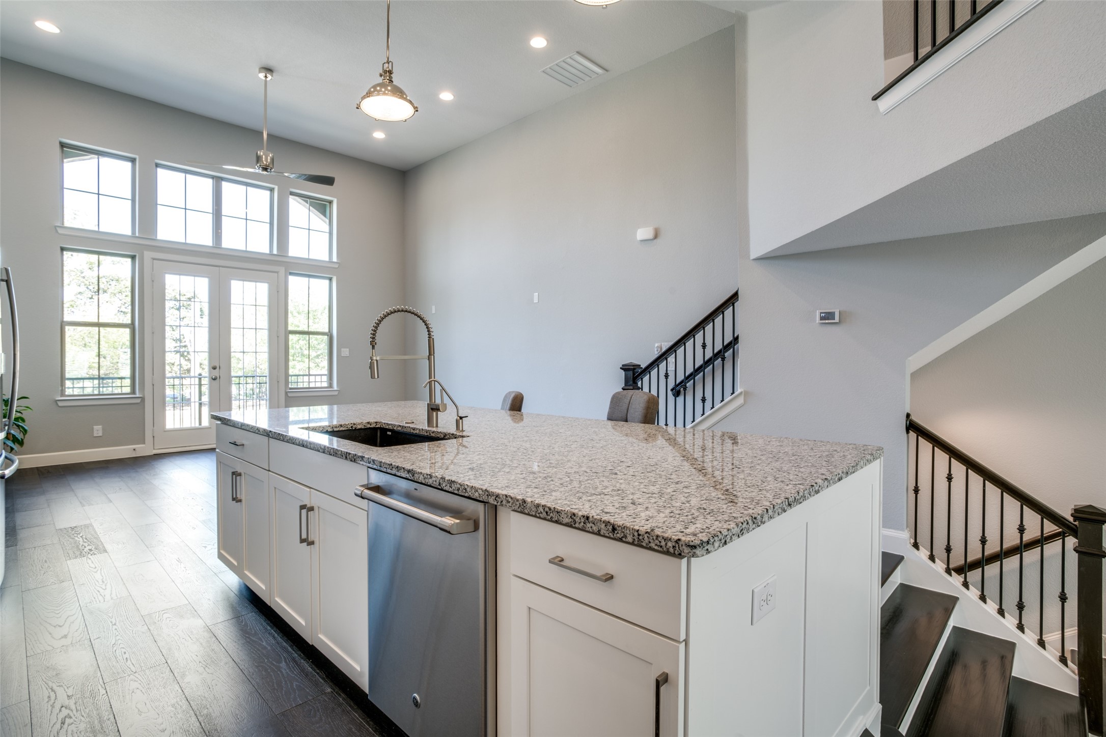 1348 Arch Place