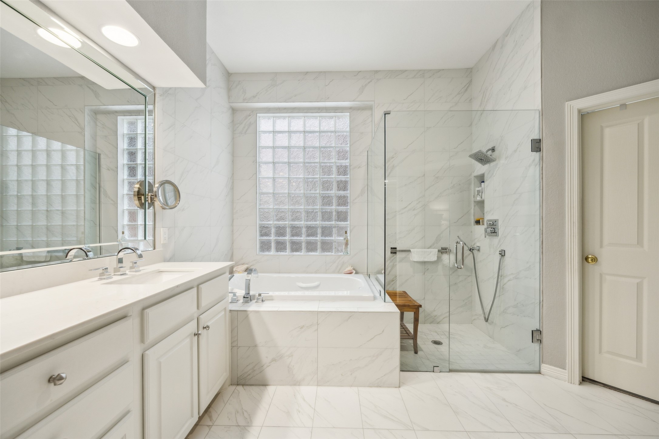 7904 Briar Brook Court