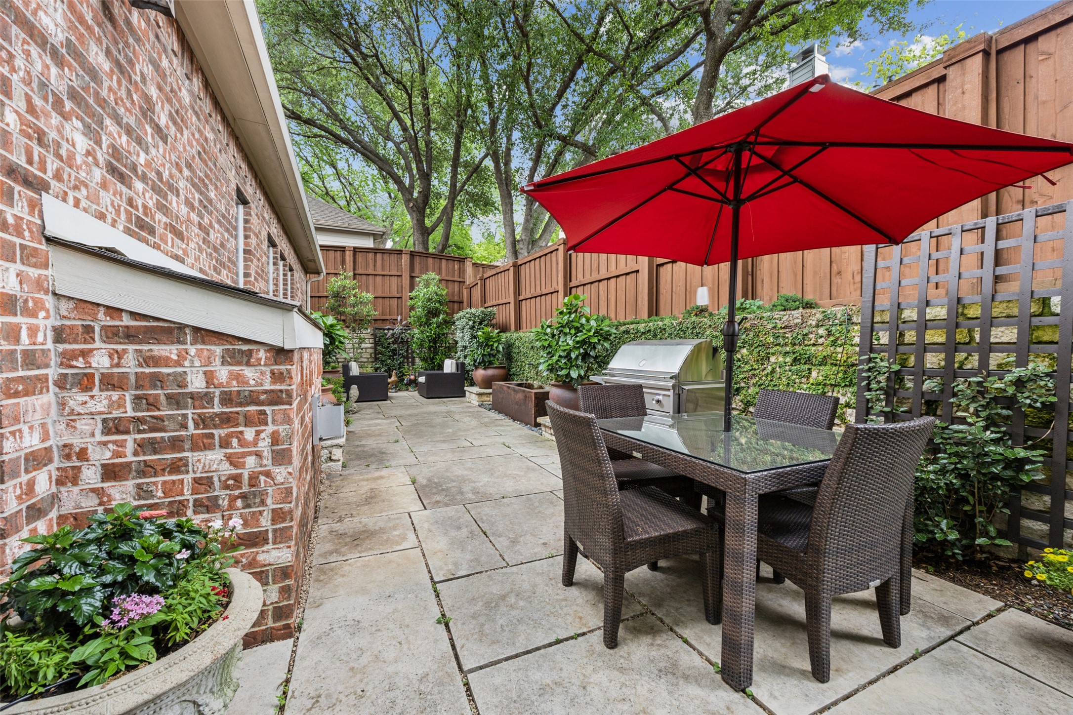 7904 Briar Brook Court