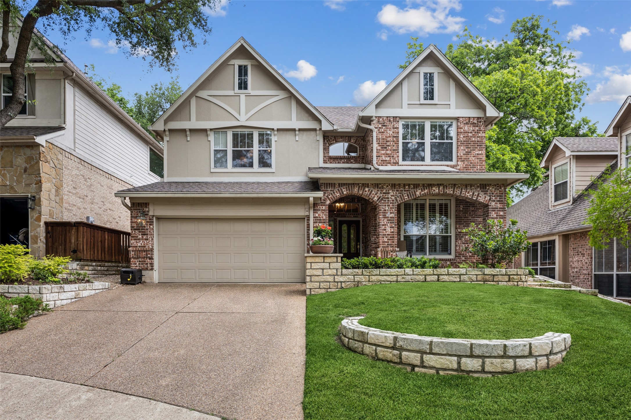 7904 Briar Brook Court