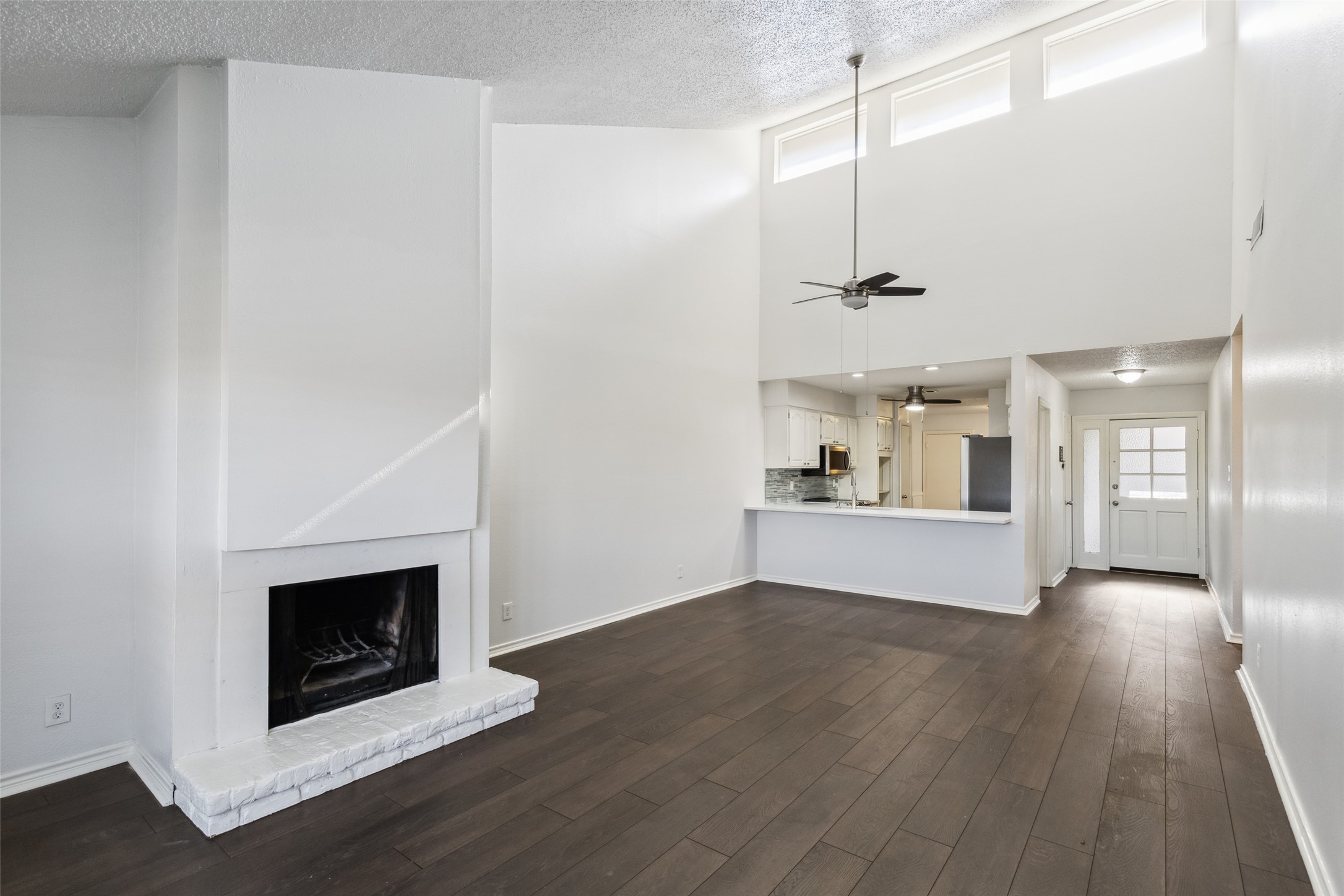 9539 Highland View Drive