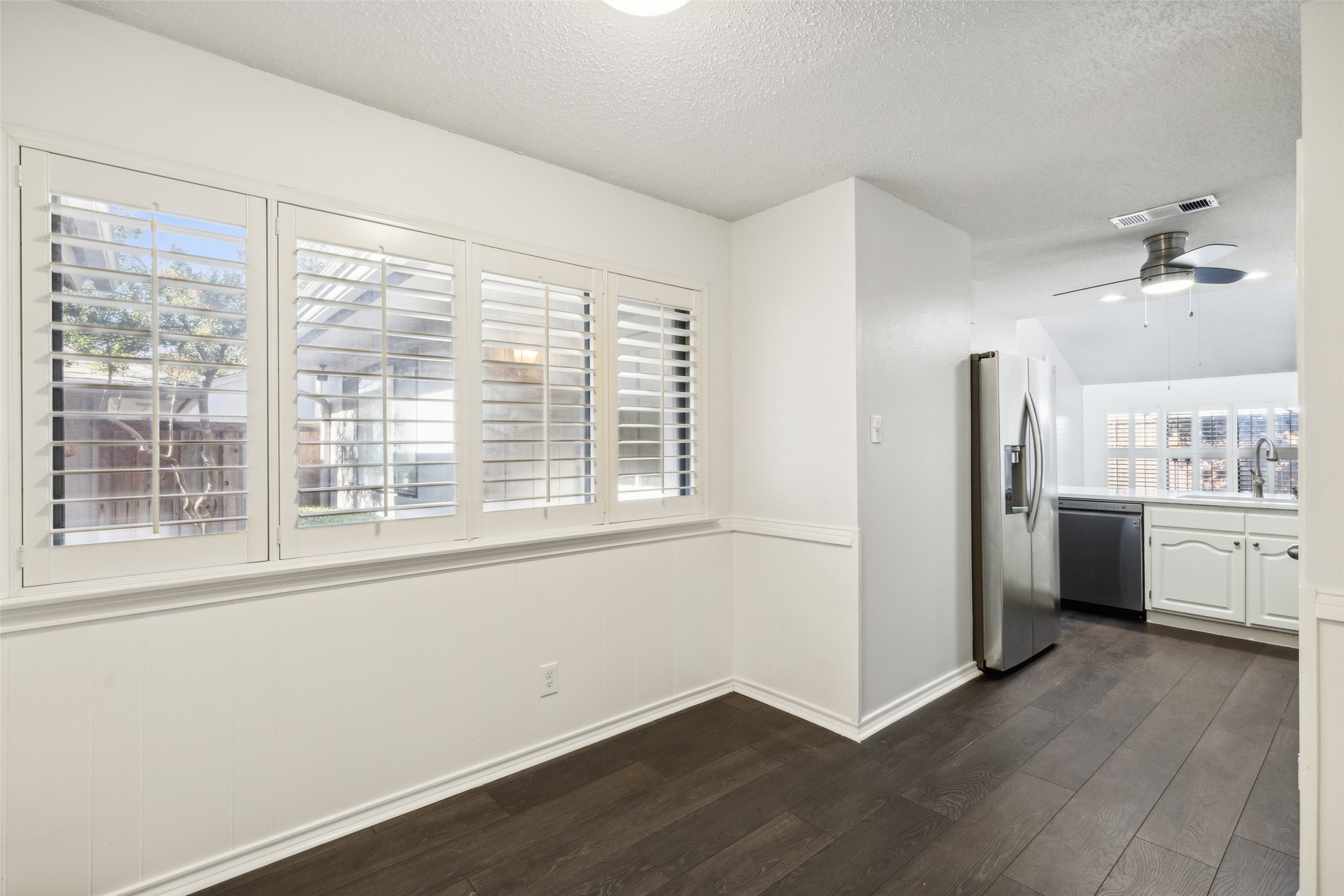 9539 Highland View Drive