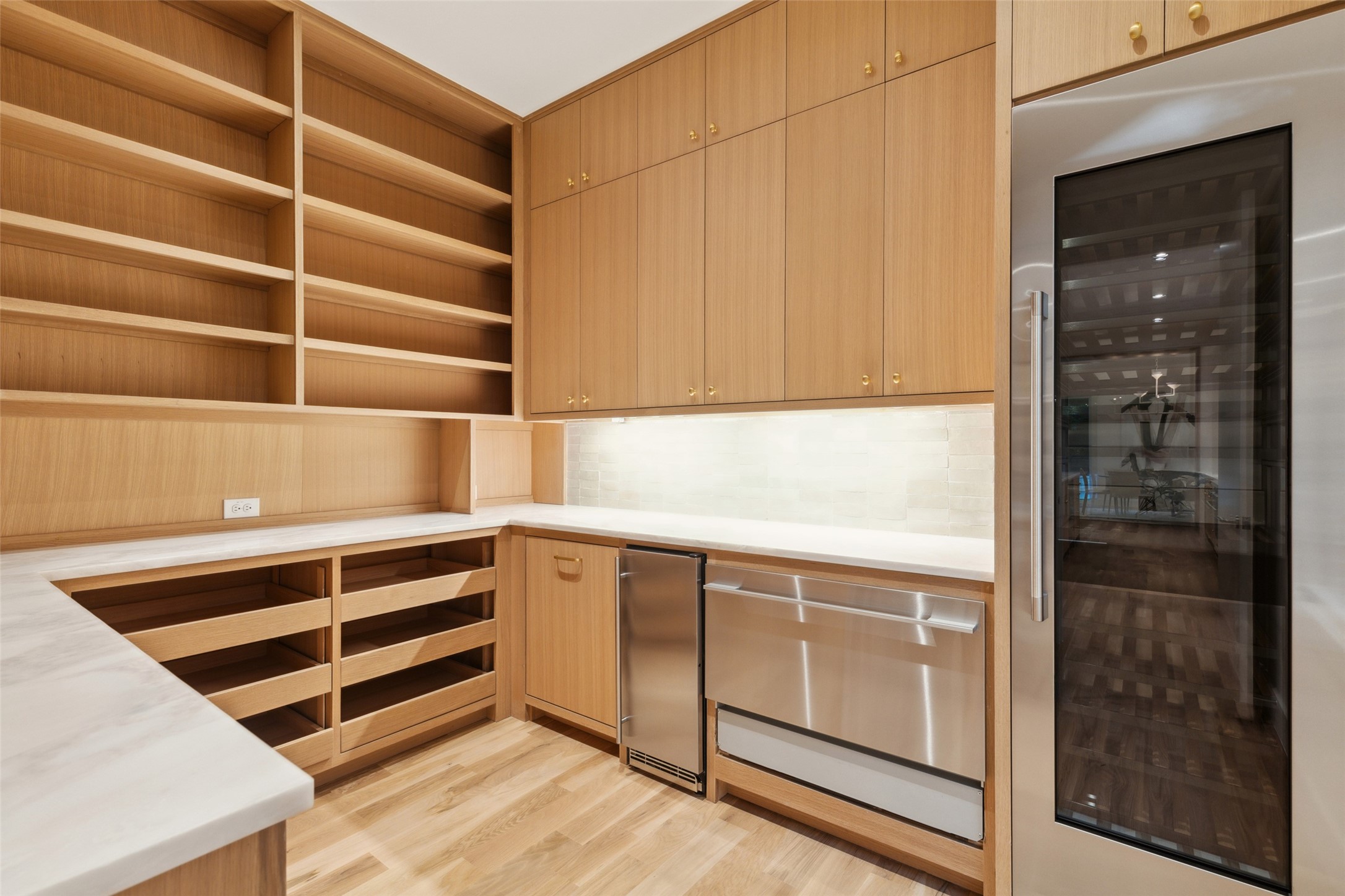 7114 Pasadena Avenue