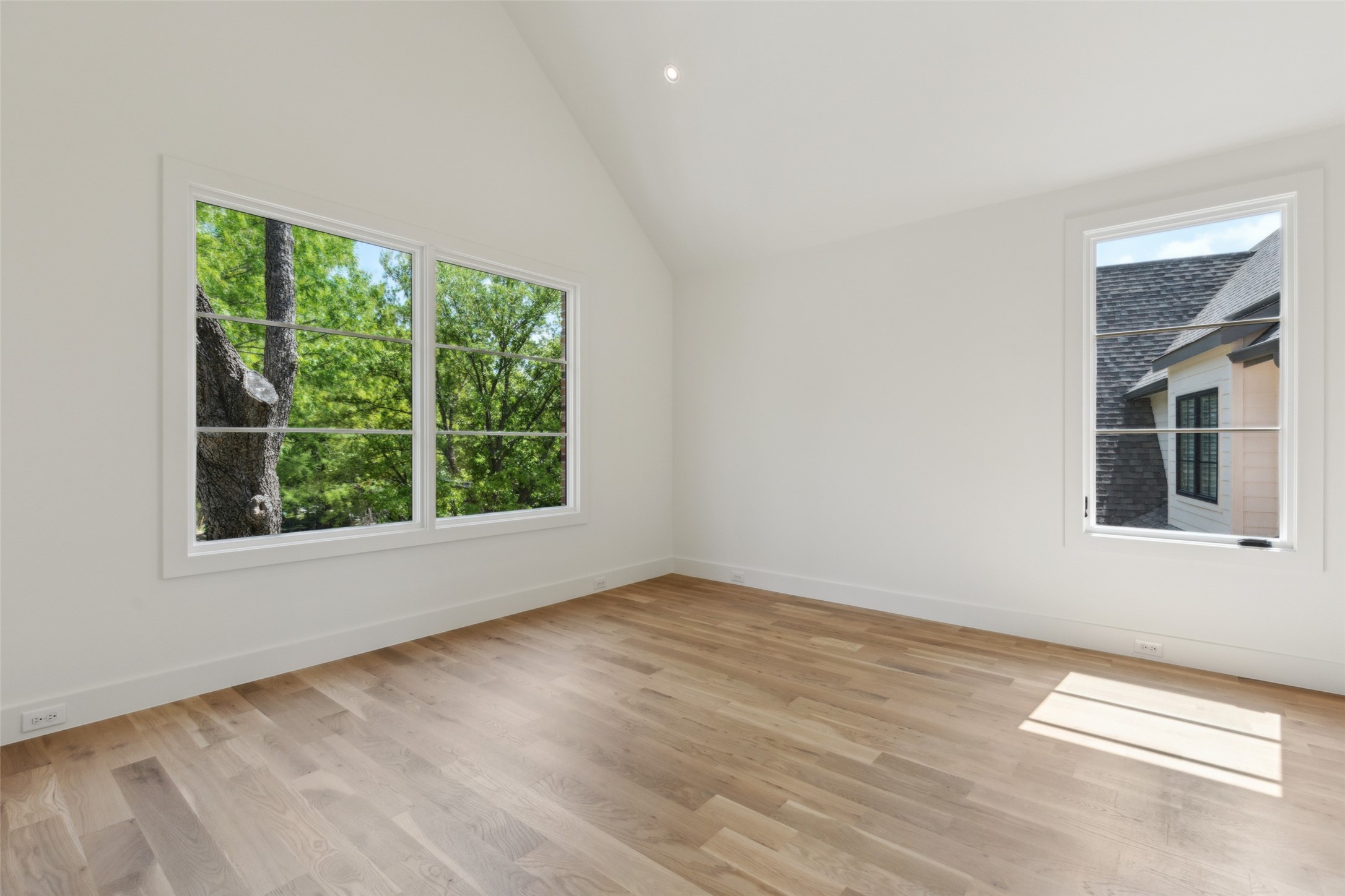 7114 Pasadena Avenue