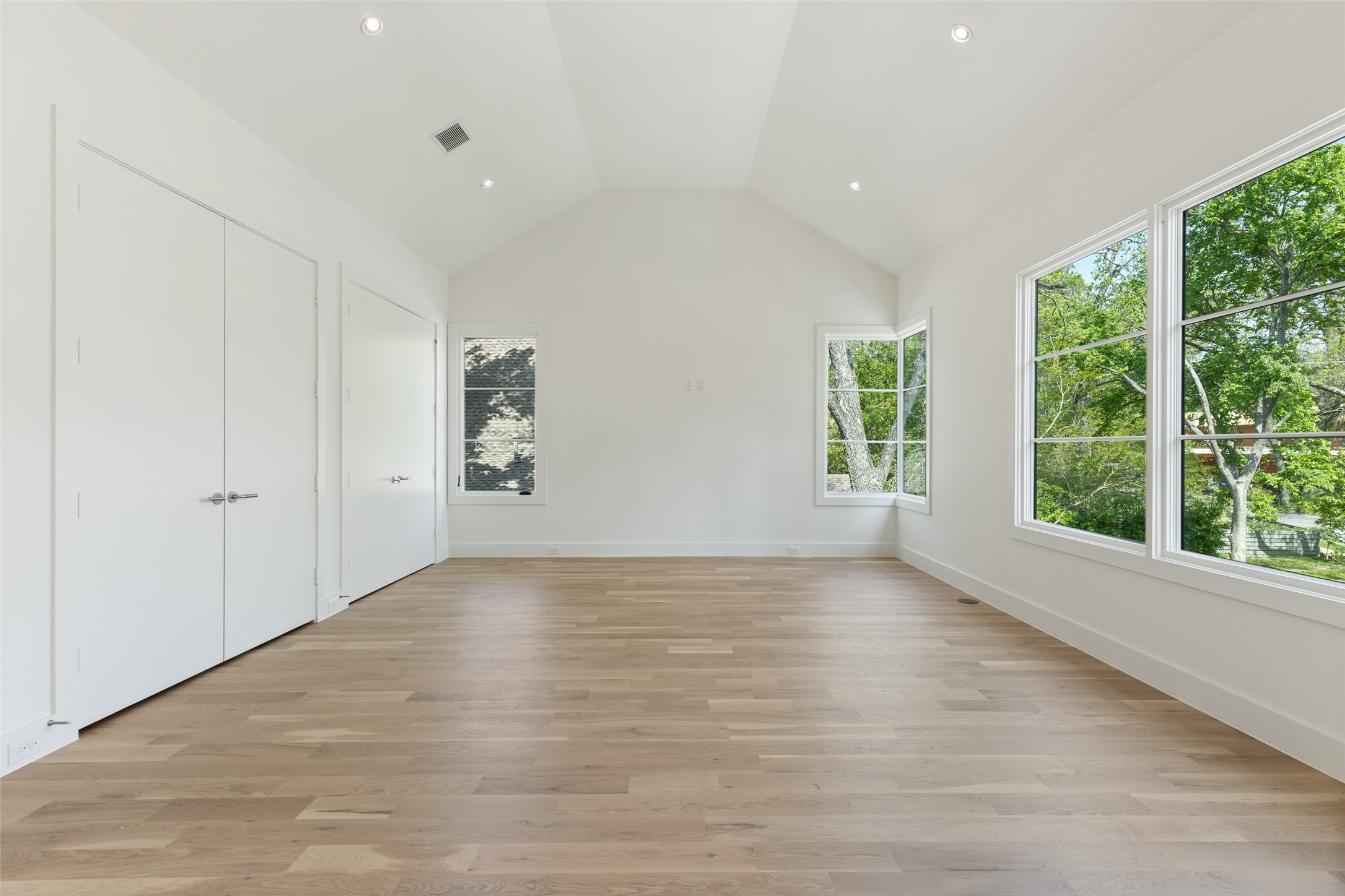 7114 Pasadena Avenue