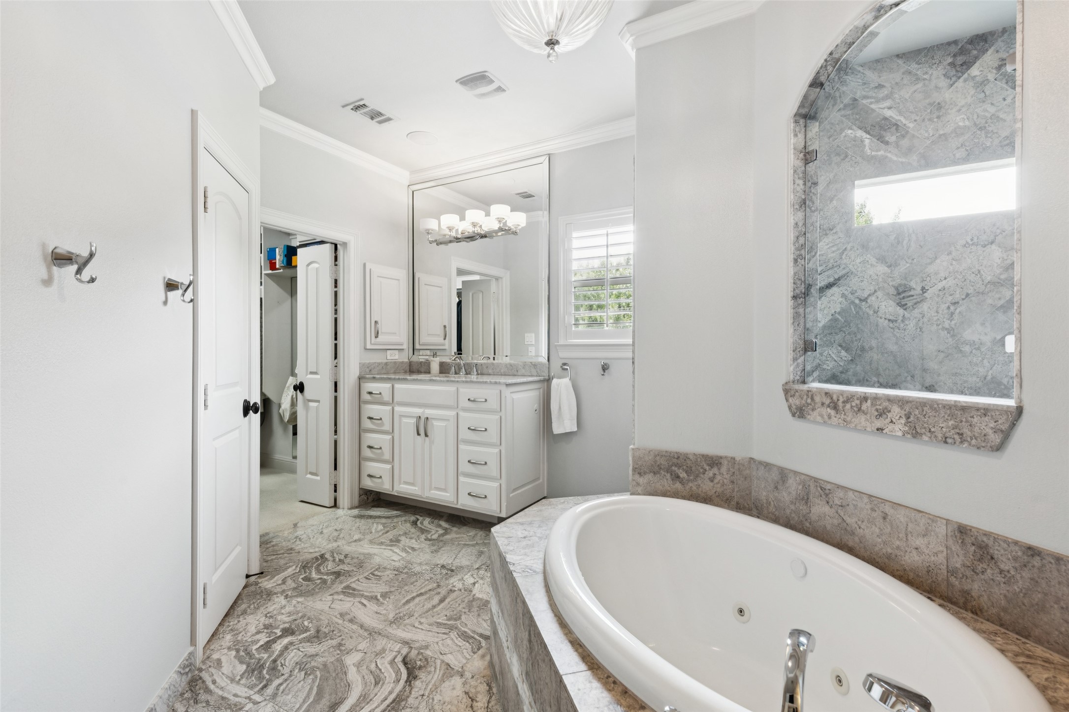 5505 Merrimac Avenue