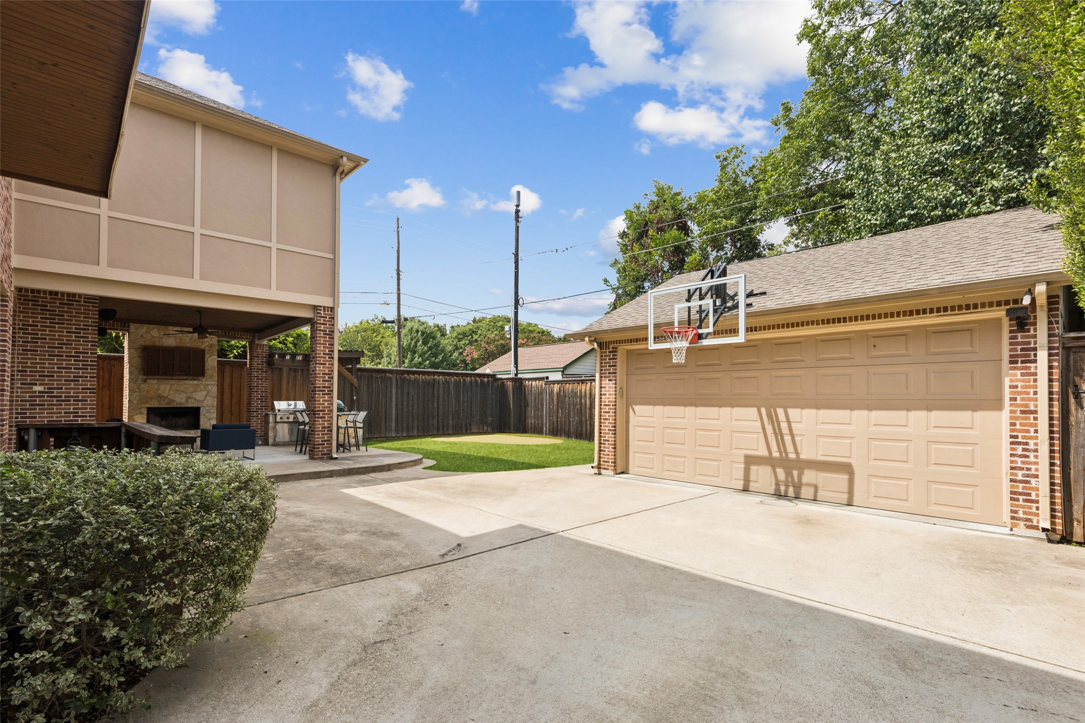 5505 Merrimac Avenue