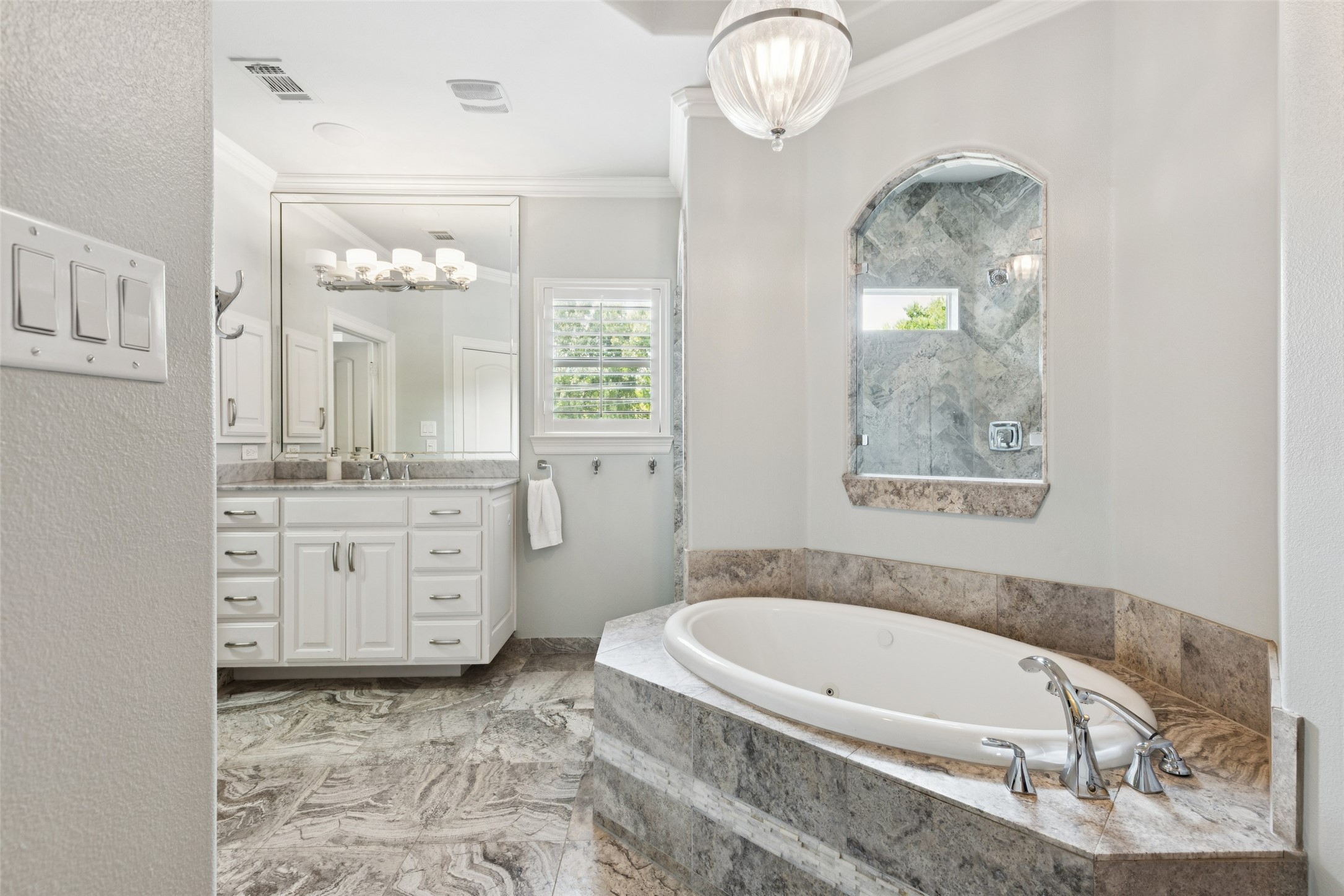 5505 Merrimac Avenue