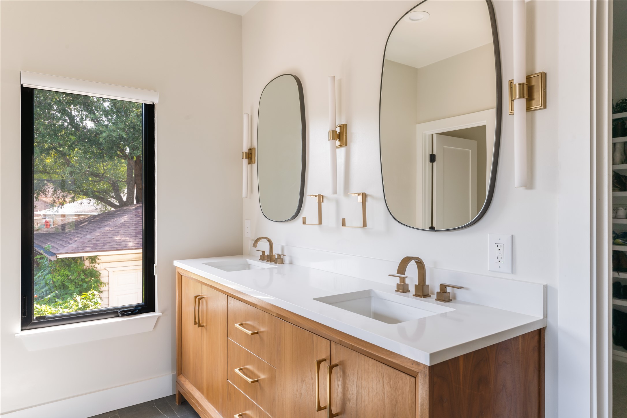 7719 Deer Trail Drive