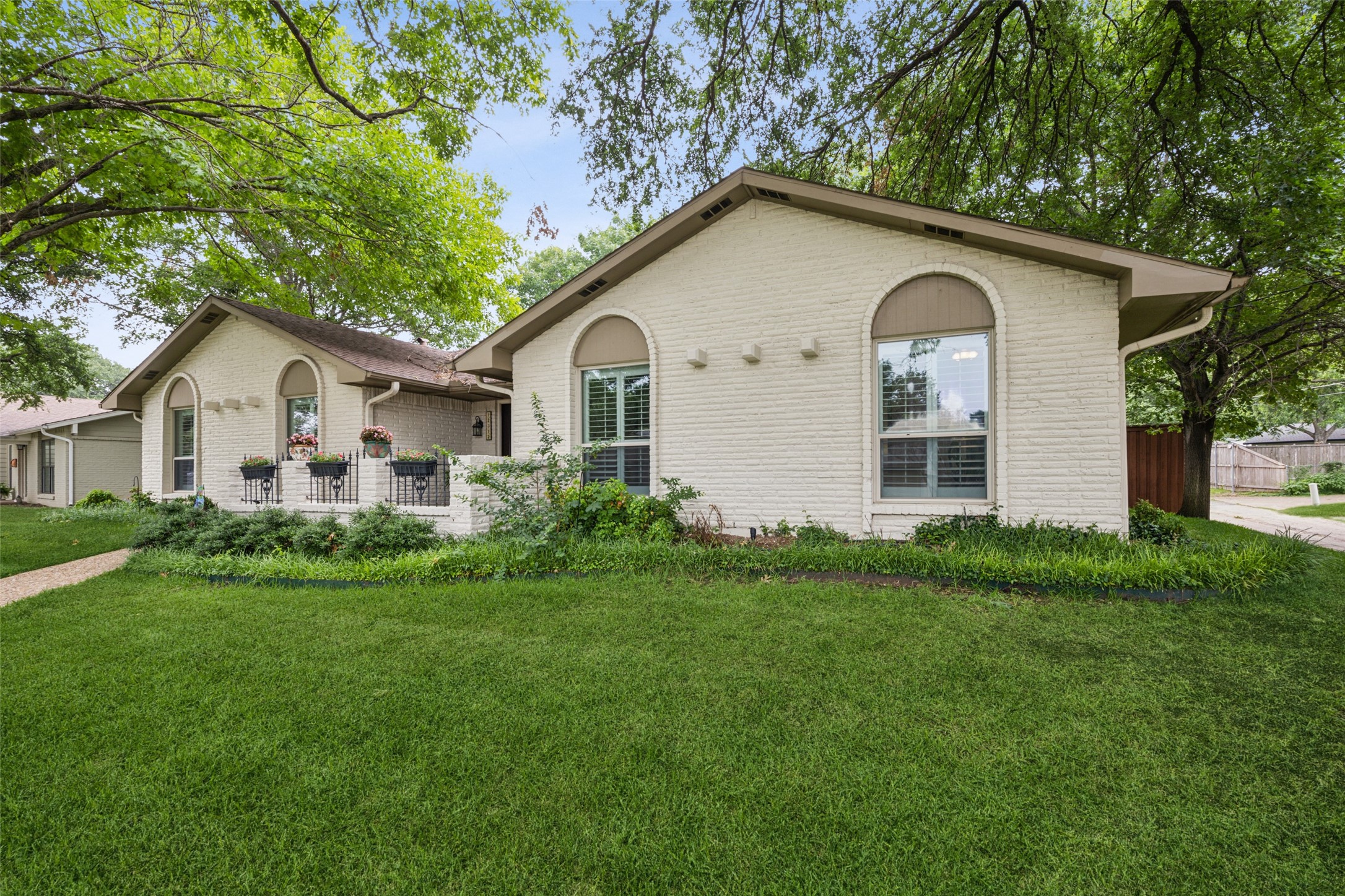 12312 Cox Lane