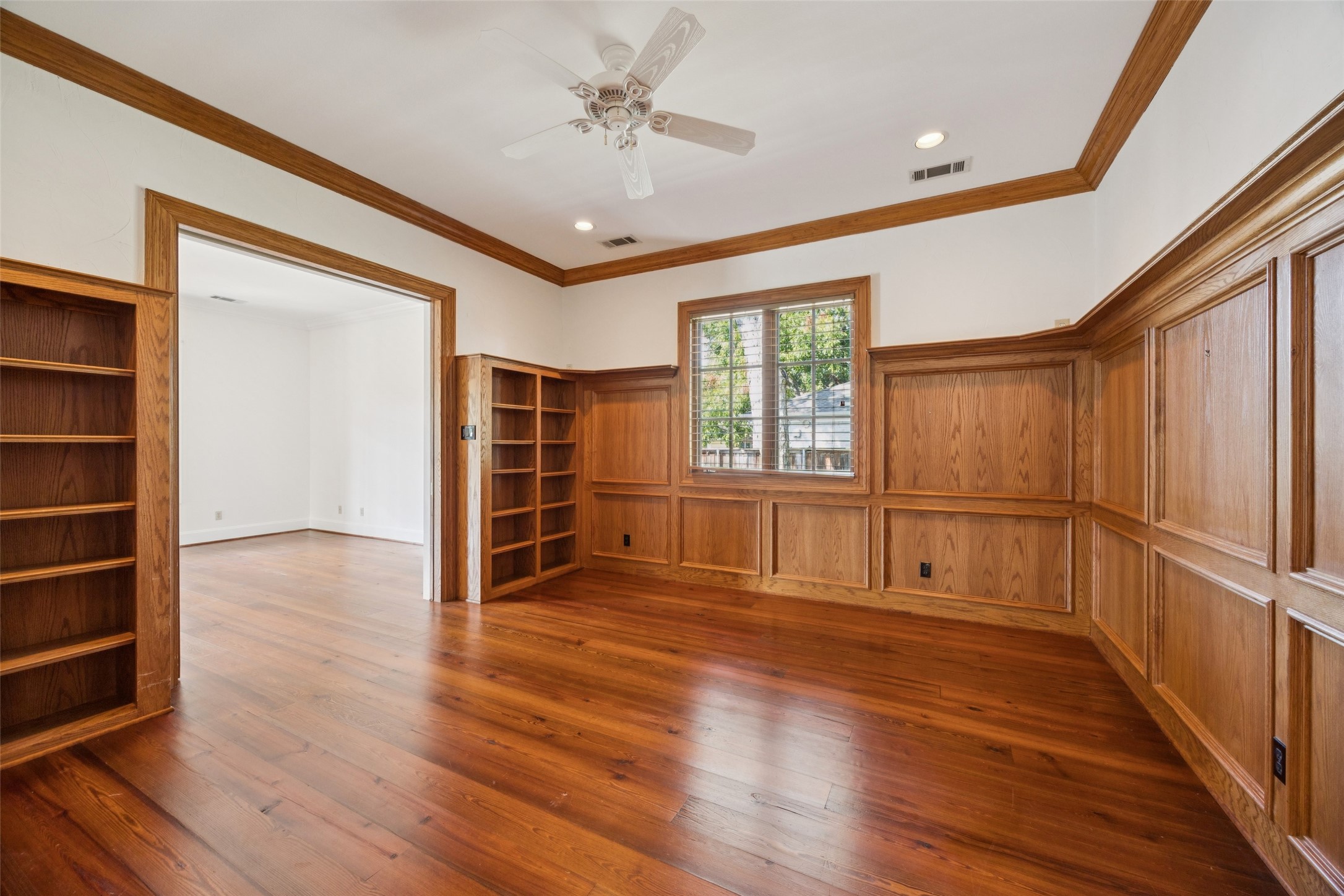 6516 Ellsworth Avenue