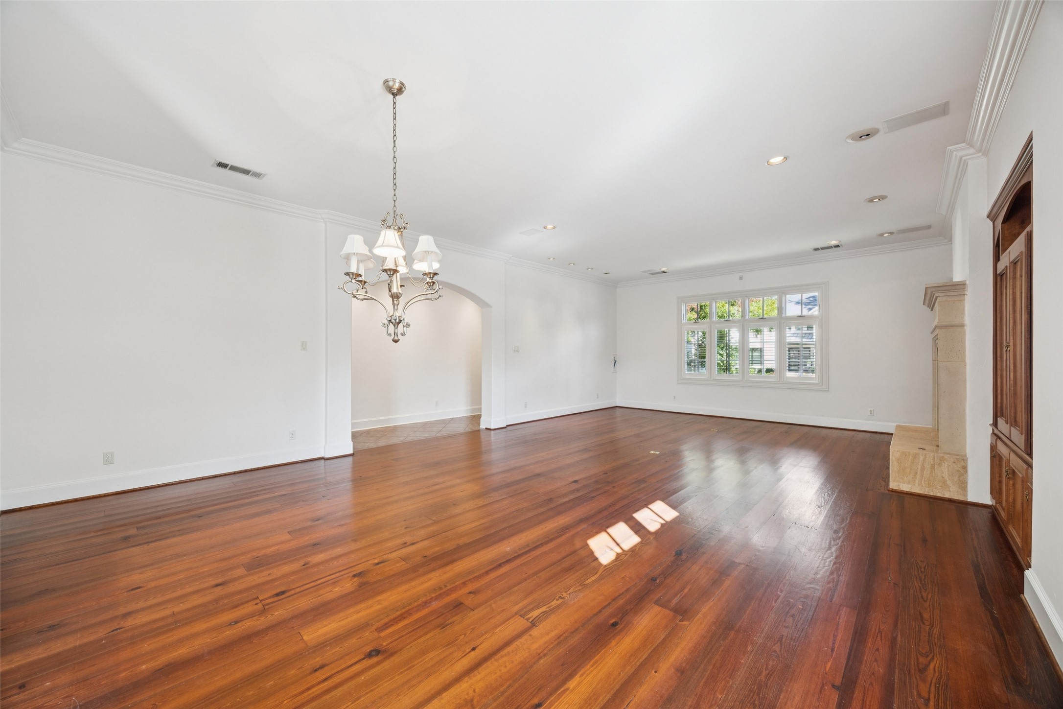 6516 Ellsworth Avenue