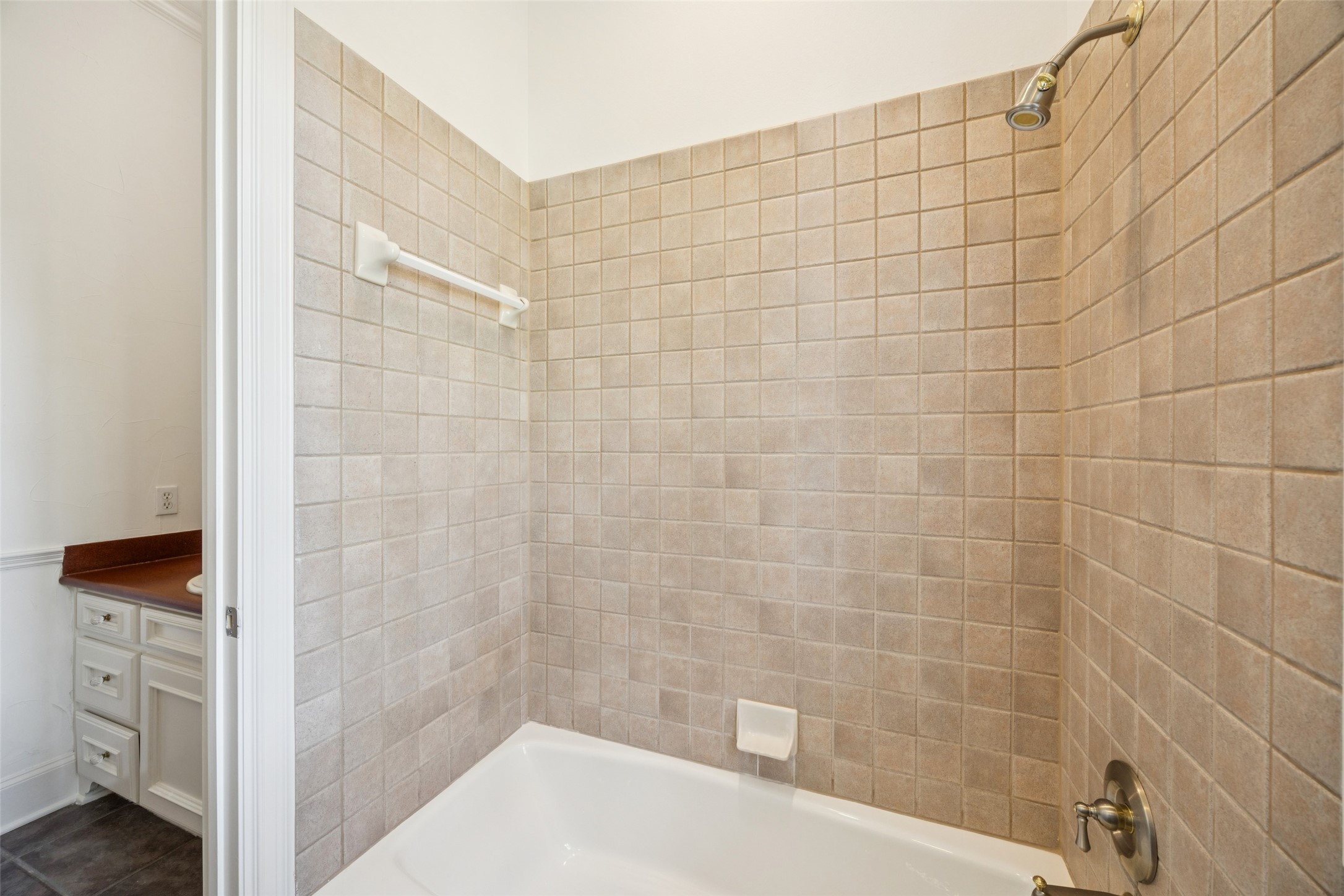 6516 Ellsworth Avenue