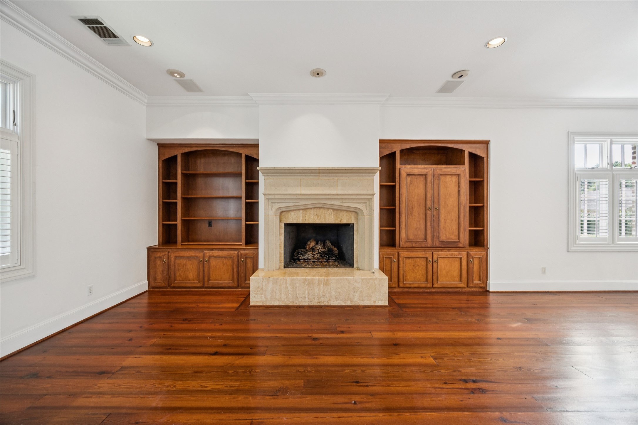 6516 Ellsworth Avenue