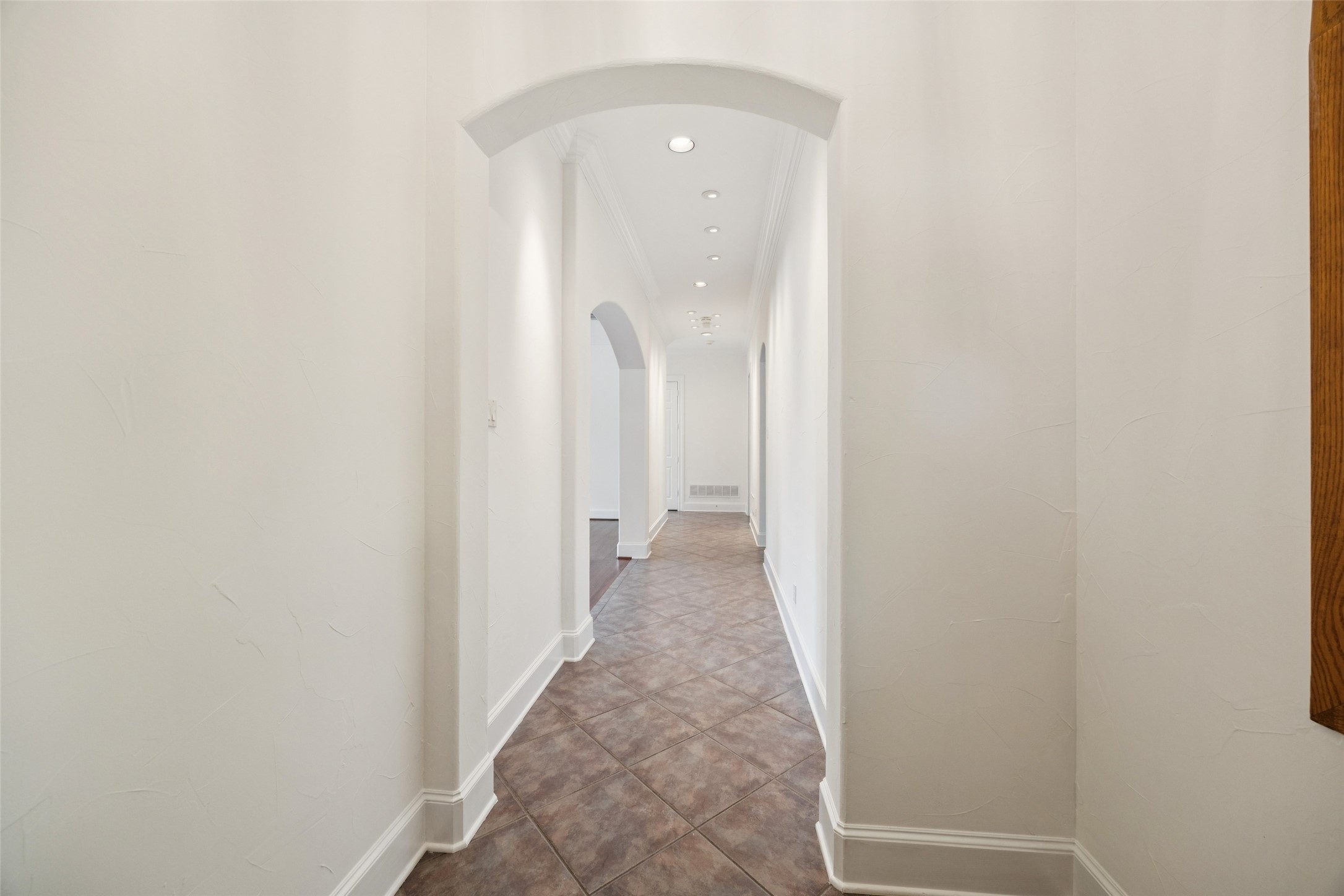 6516 Ellsworth Avenue