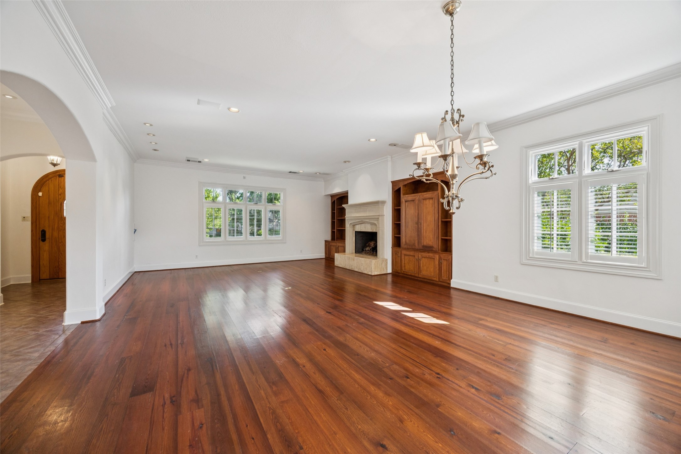 6516 Ellsworth Avenue