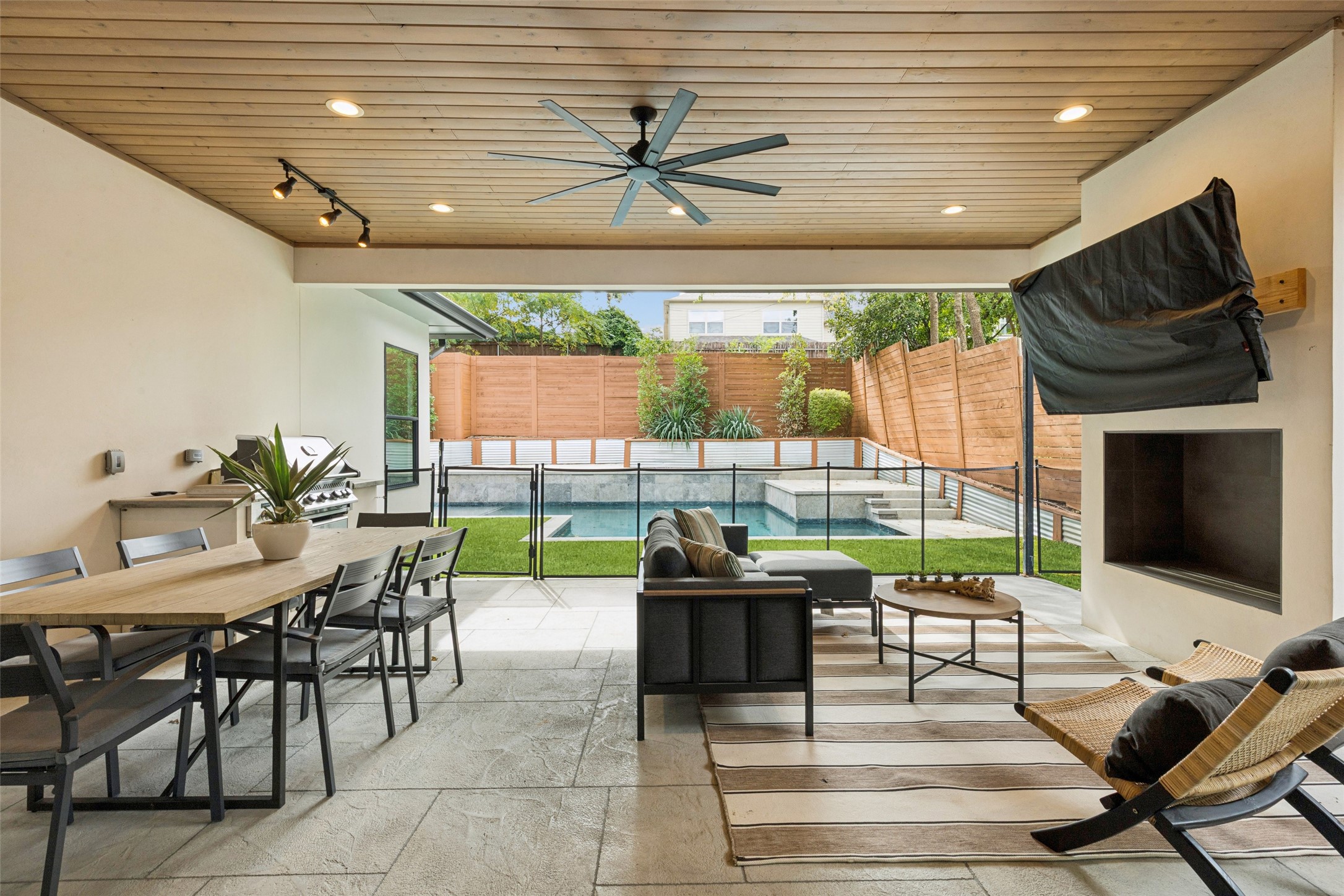 7314 Coronado Avenue