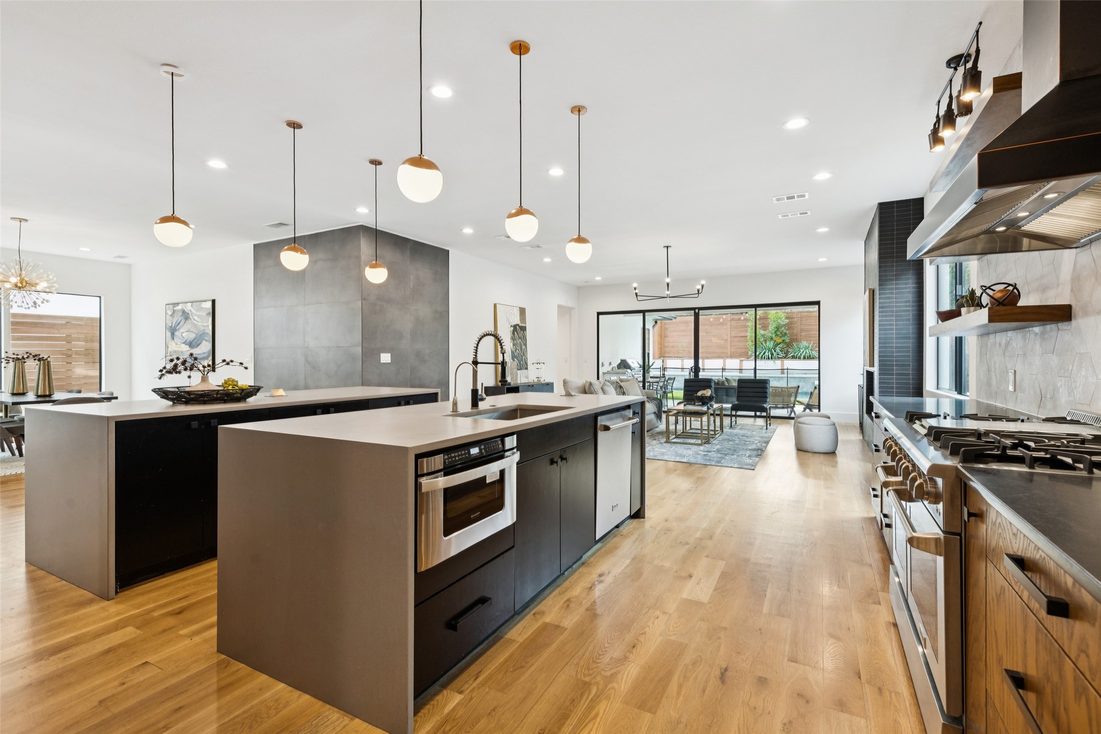 7314 Coronado Avenue