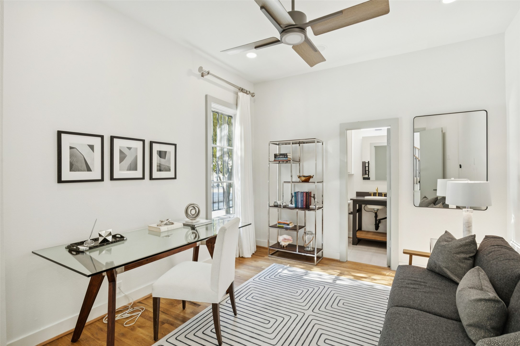 3637 Oak Lawn Avenue