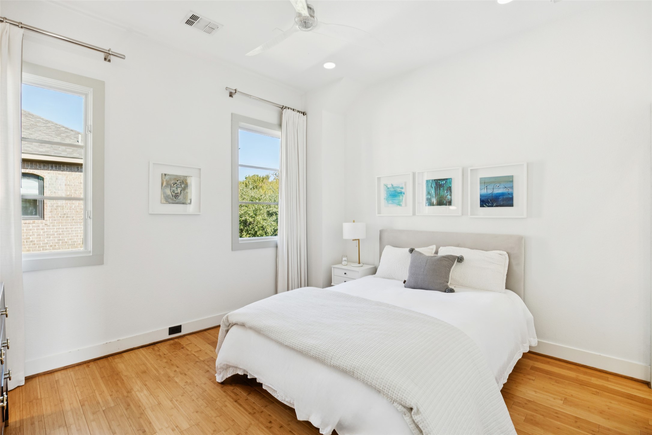 3637 Oak Lawn Avenue