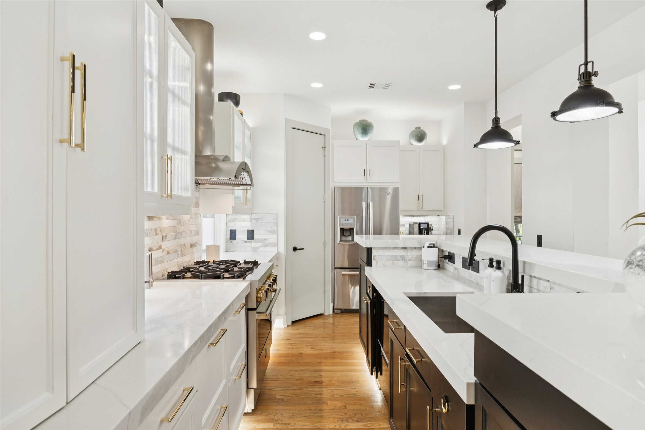 3637 Oak Lawn Avenue